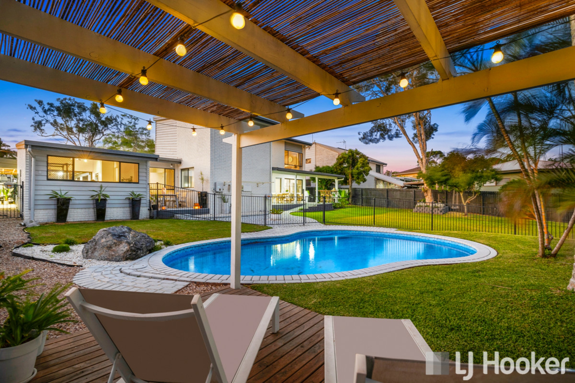40 Panorama Drive, THORNLANDS