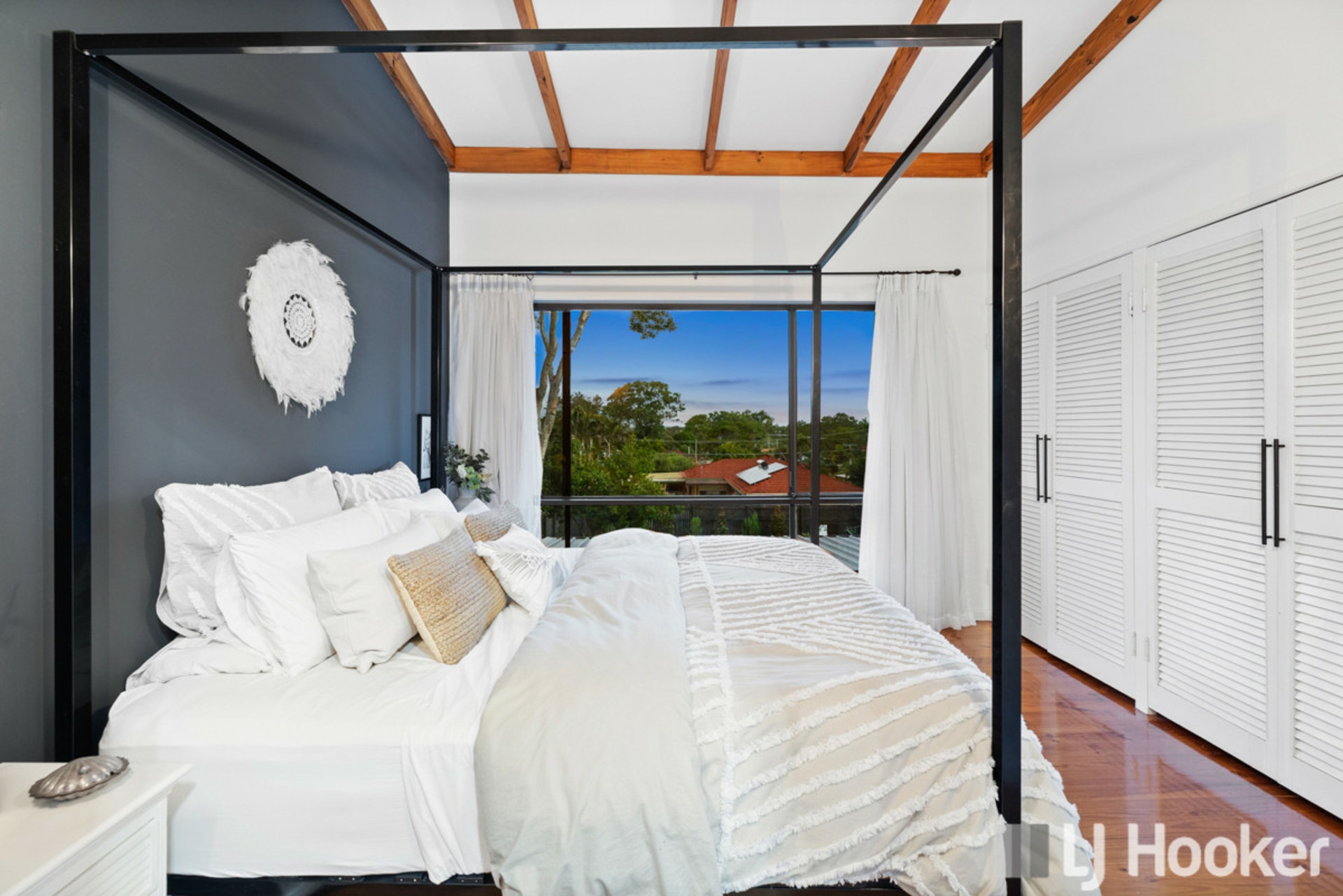40 Panorama Drive, THORNLANDS
