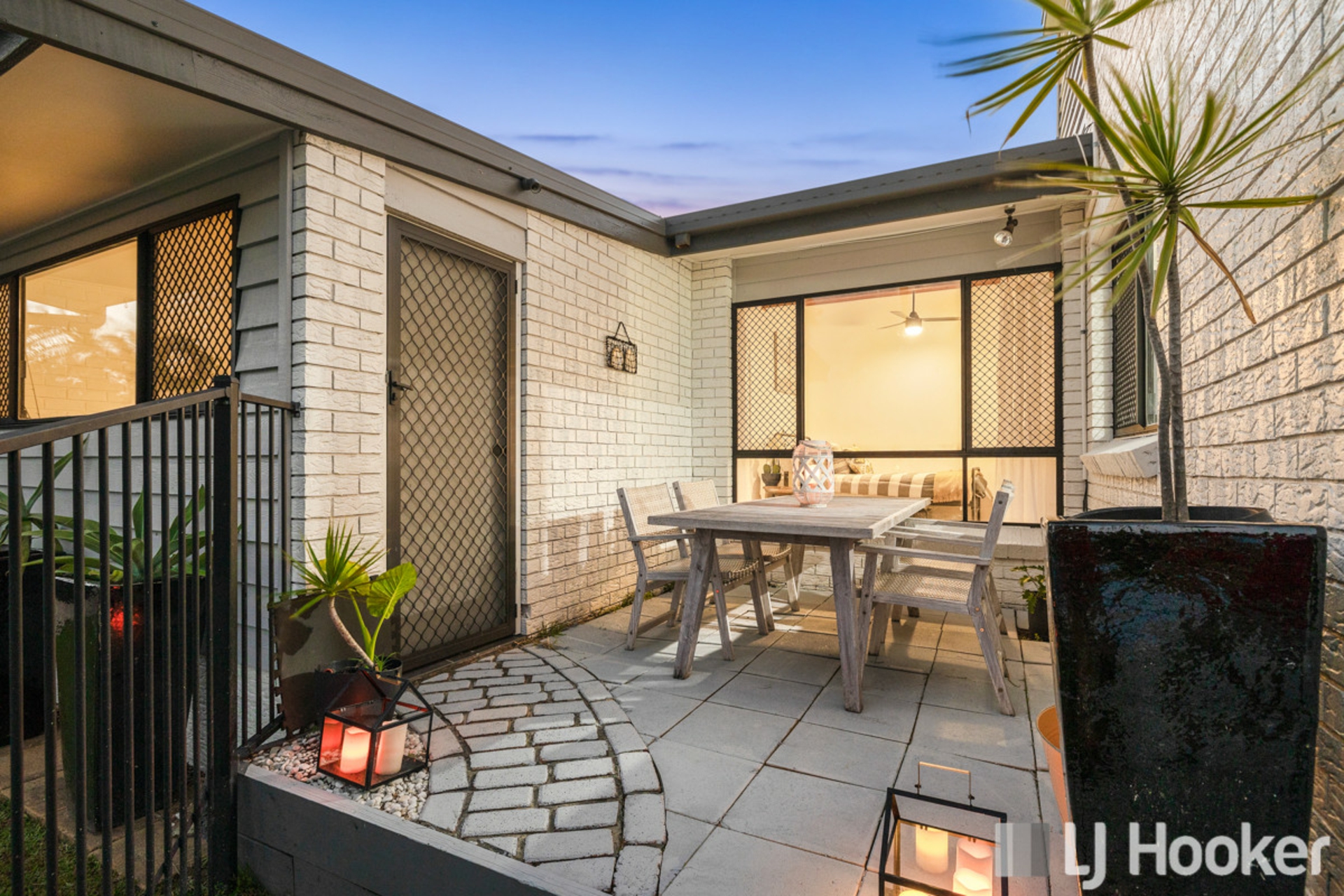 40 Panorama Drive, THORNLANDS