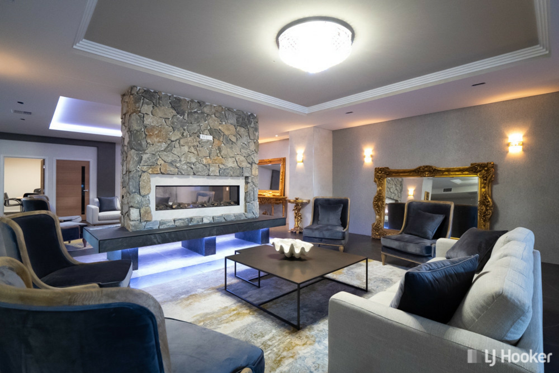 95/45 Shore Street East, CLEVELAND
