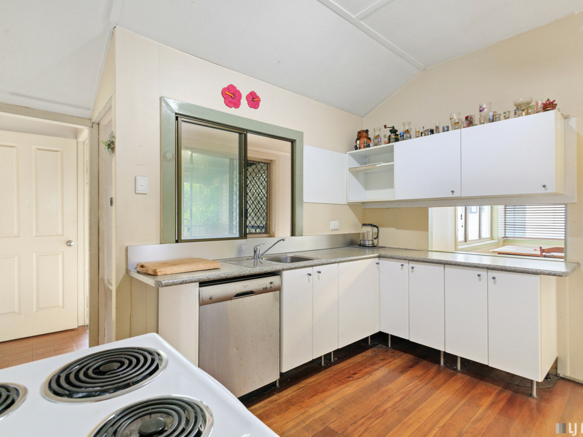 43 Birdwood Road, HOLLAND PARK WEST