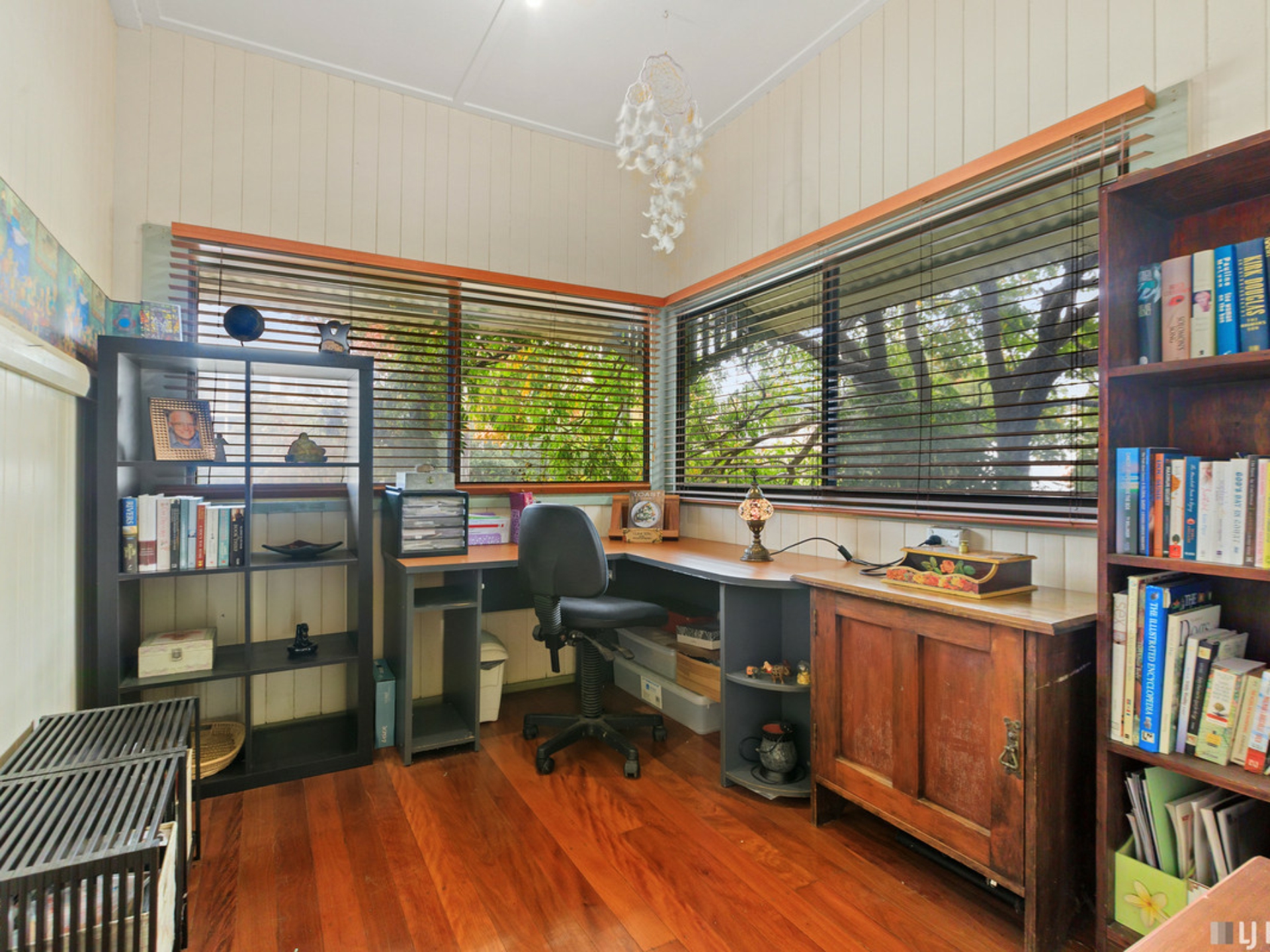 43 Birdwood Road, HOLLAND PARK WEST