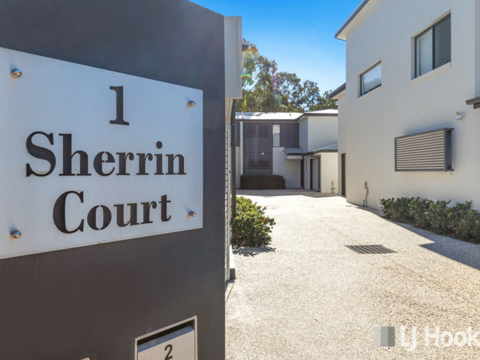 3/1 Sherrin Court, CLEVELAND