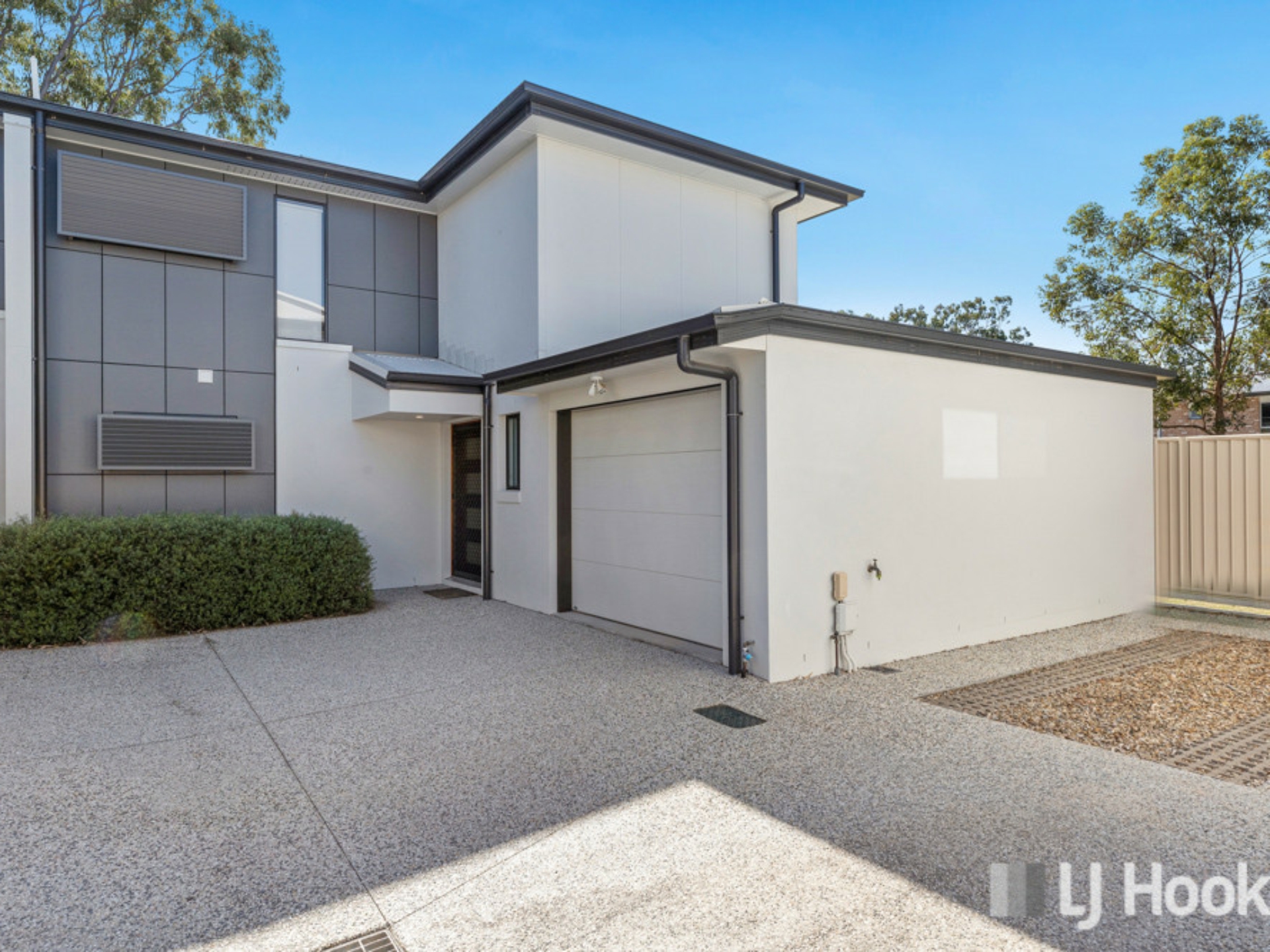 3/1 Sherrin Court, CLEVELAND
