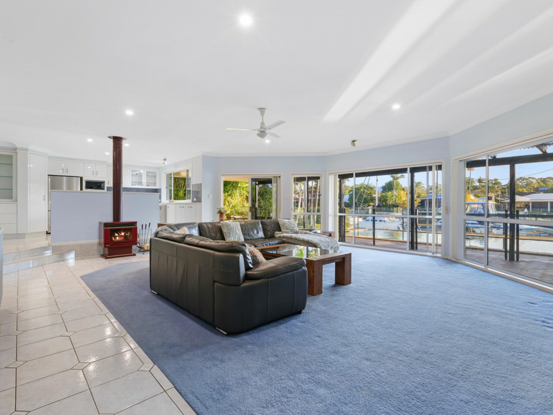 2 Pennant Court, BIRKDALE