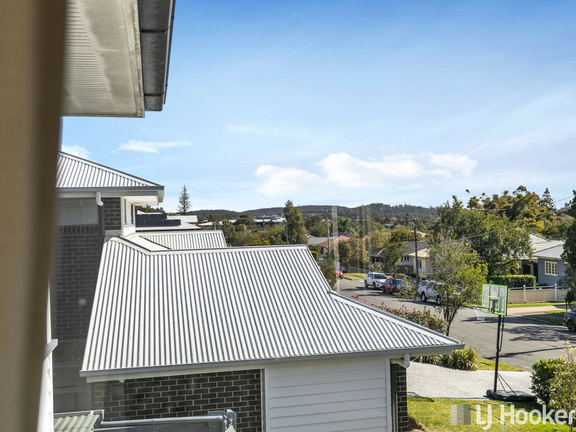 201 Beddoes Street, HOLLAND PARK