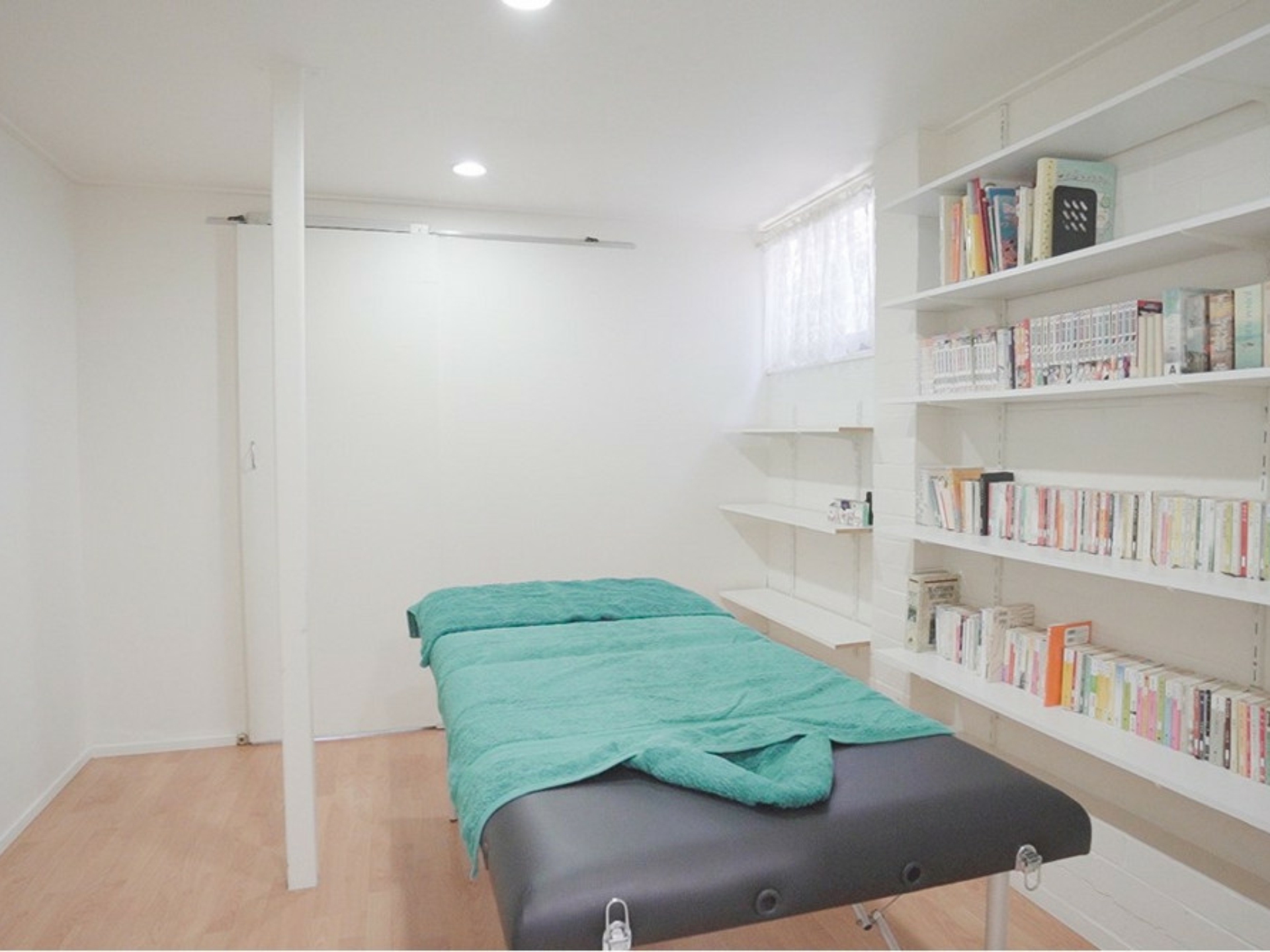 201 Beddoes Street, HOLLAND PARK