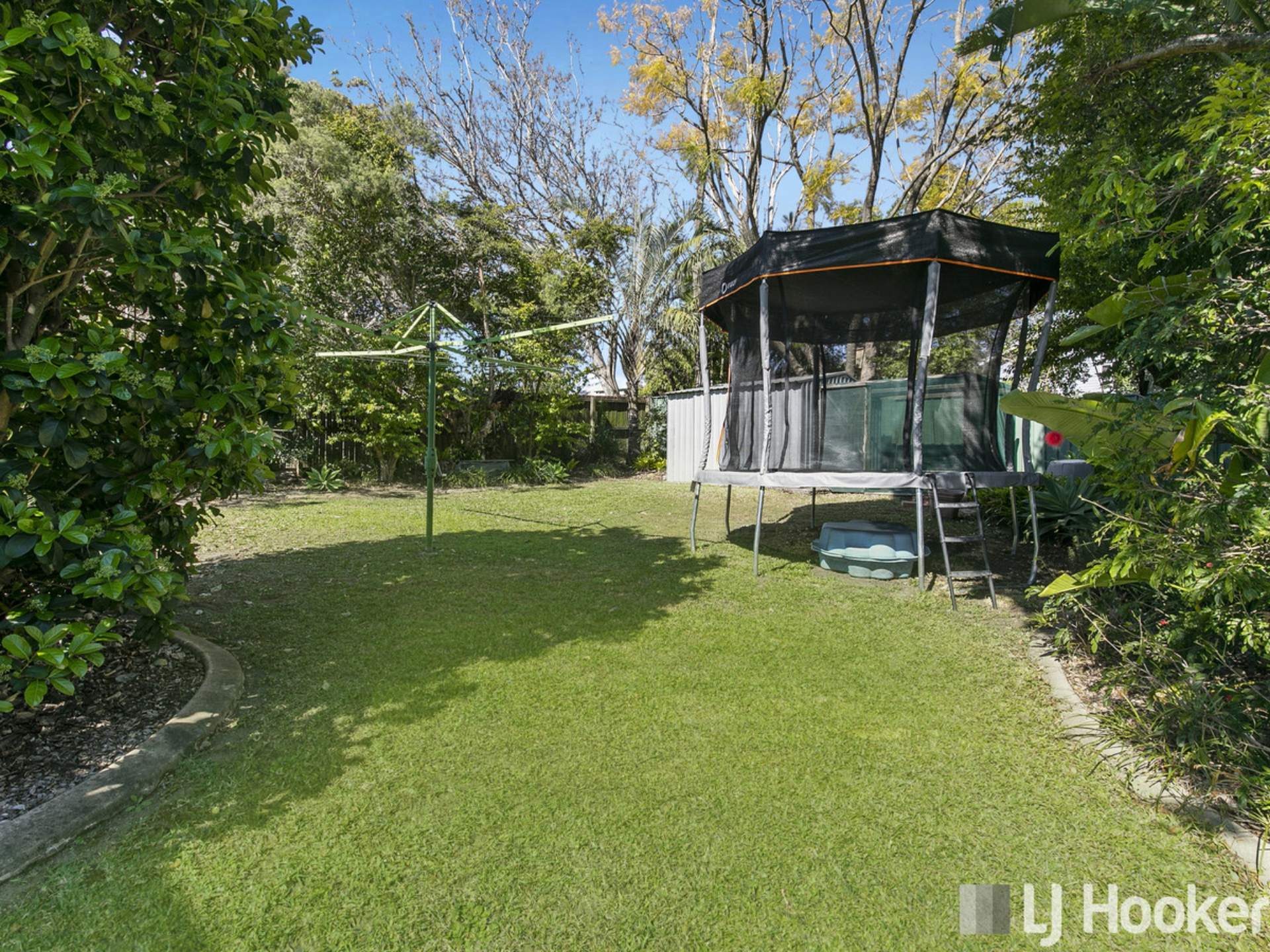 201 Beddoes Street, HOLLAND PARK