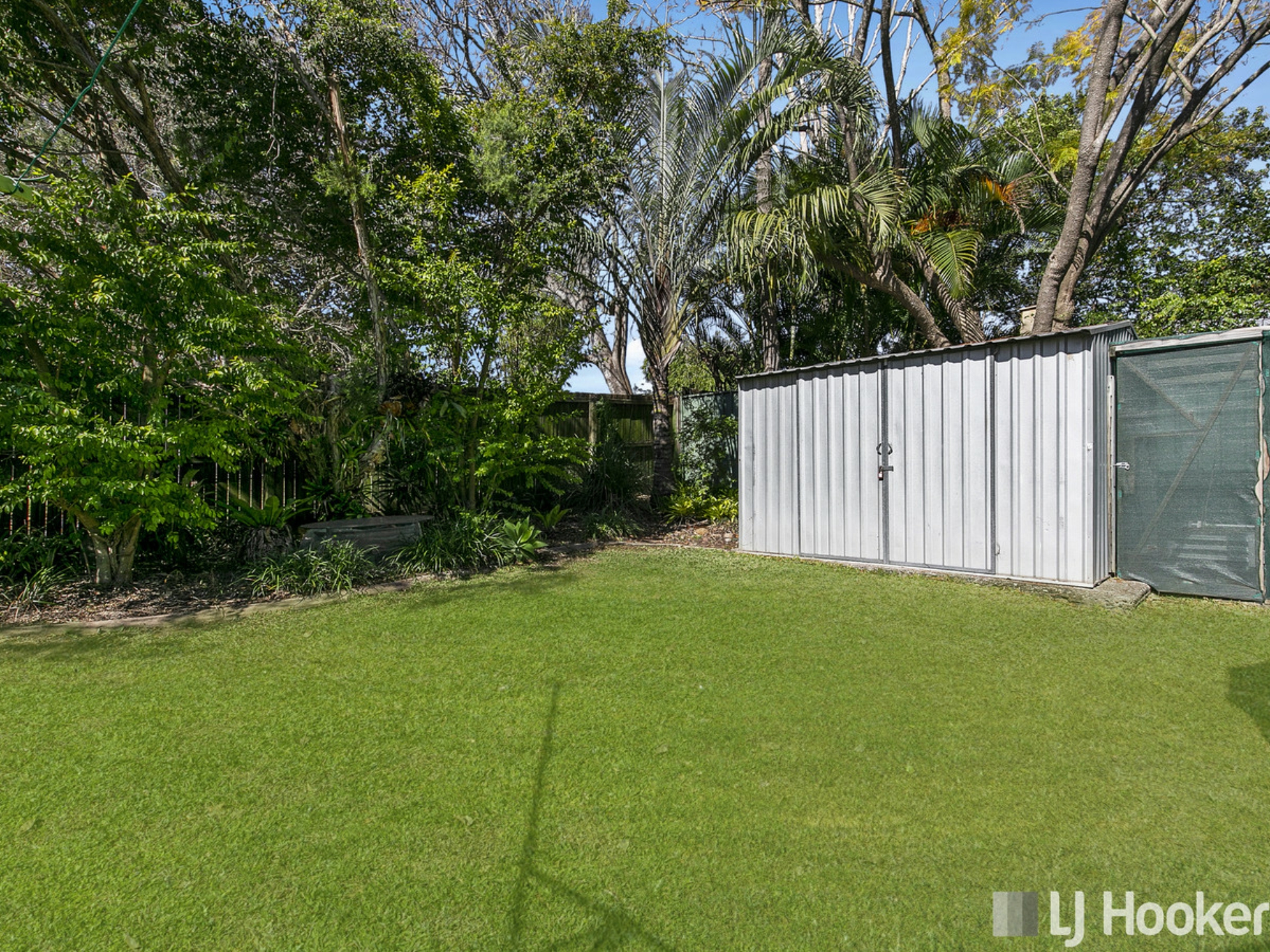 201 Beddoes Street, HOLLAND PARK