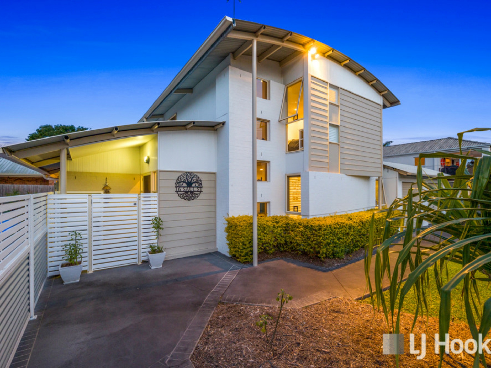 16 Saul Street, THORNESIDE