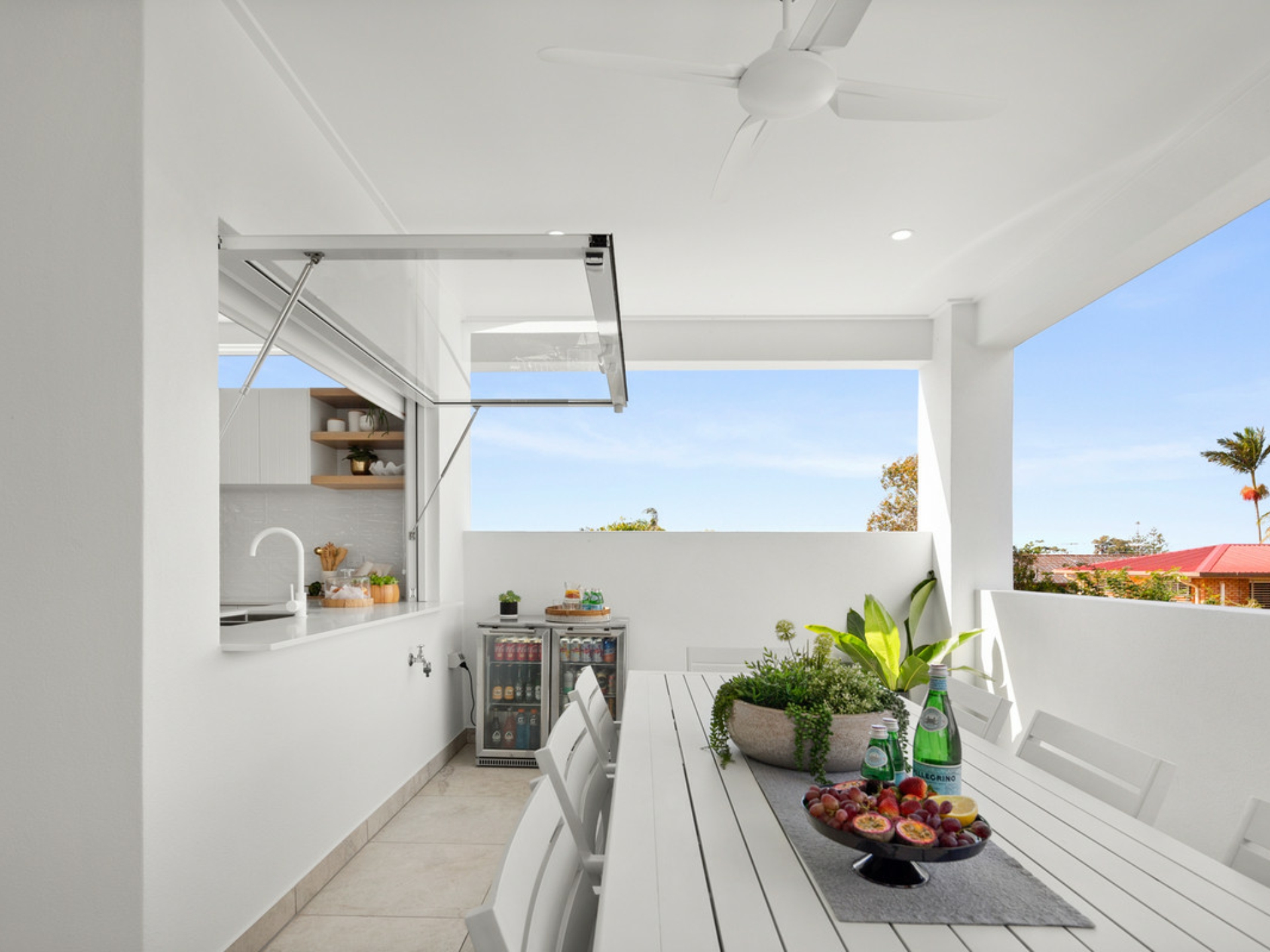 16 Oakland Avenue, REDLAND BAY