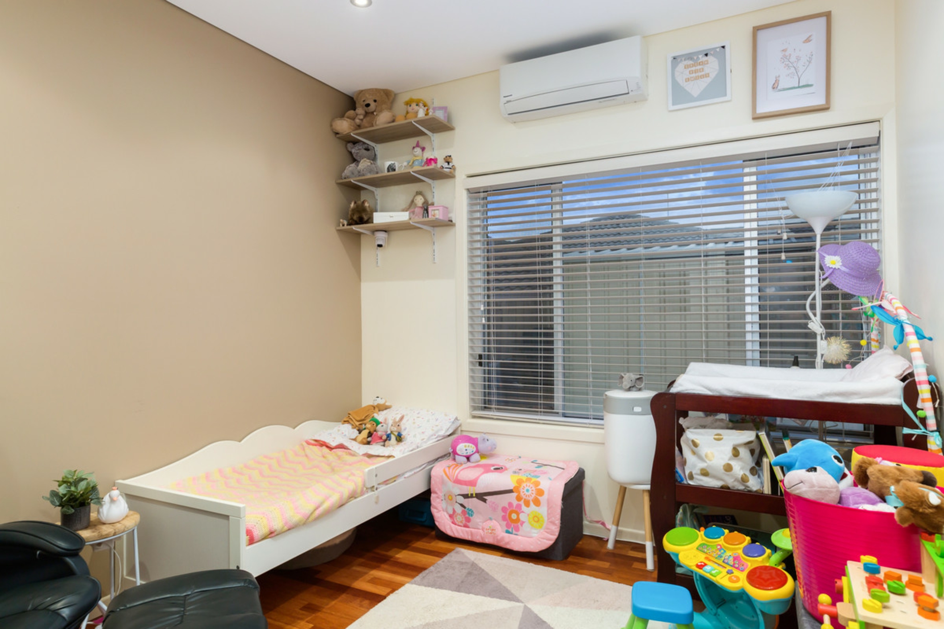 16 Rachel Place, THORNLANDS