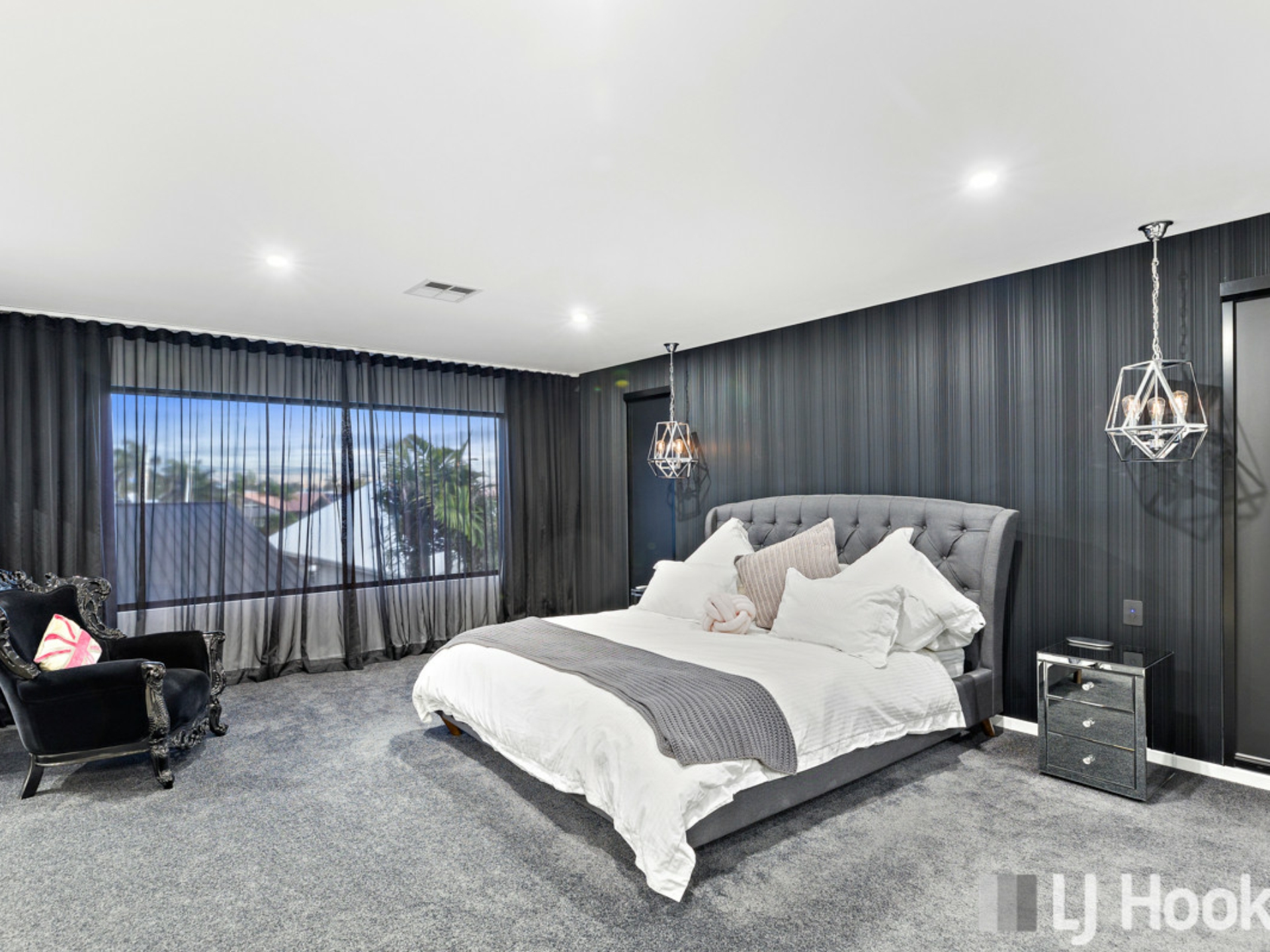23A Seacrest Court, RABY BAY