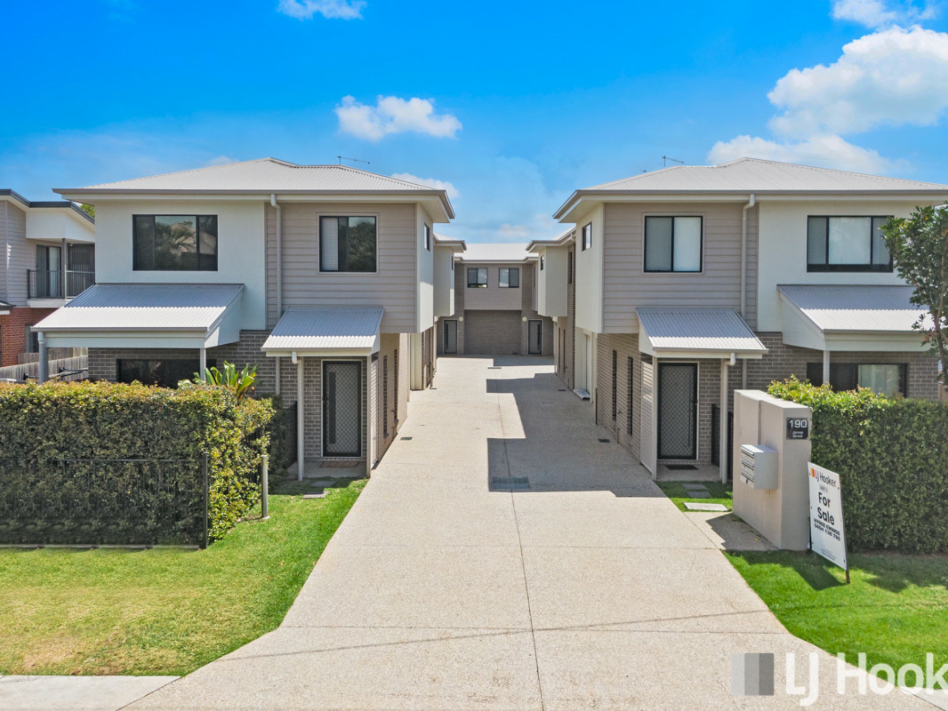2/190 James Street, Redland Bay