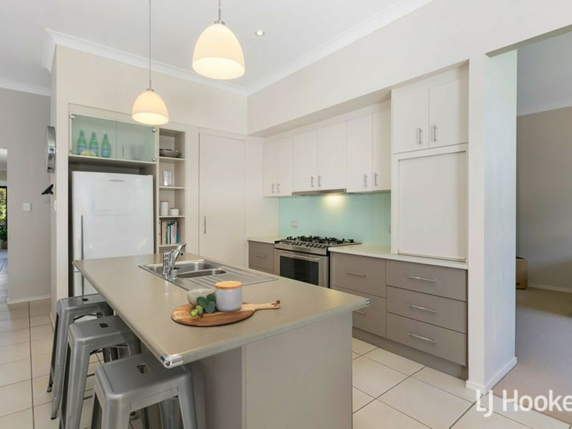 9 Argyle Place, VICTORIA POINT
