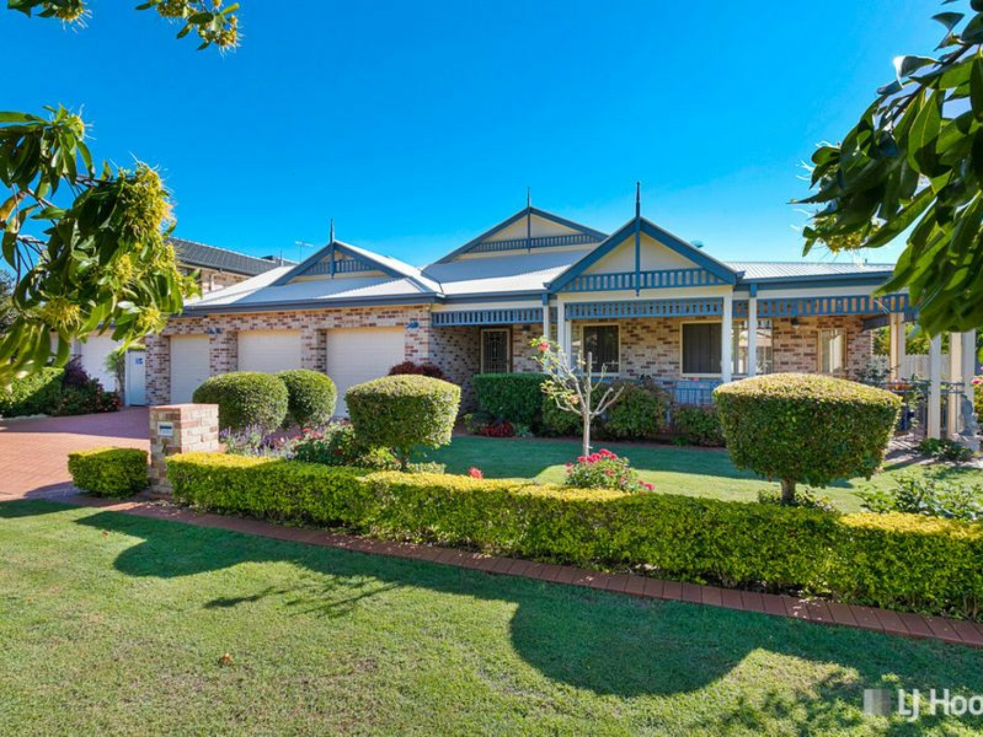 4 Palmerston Place, VICTORIA POINT