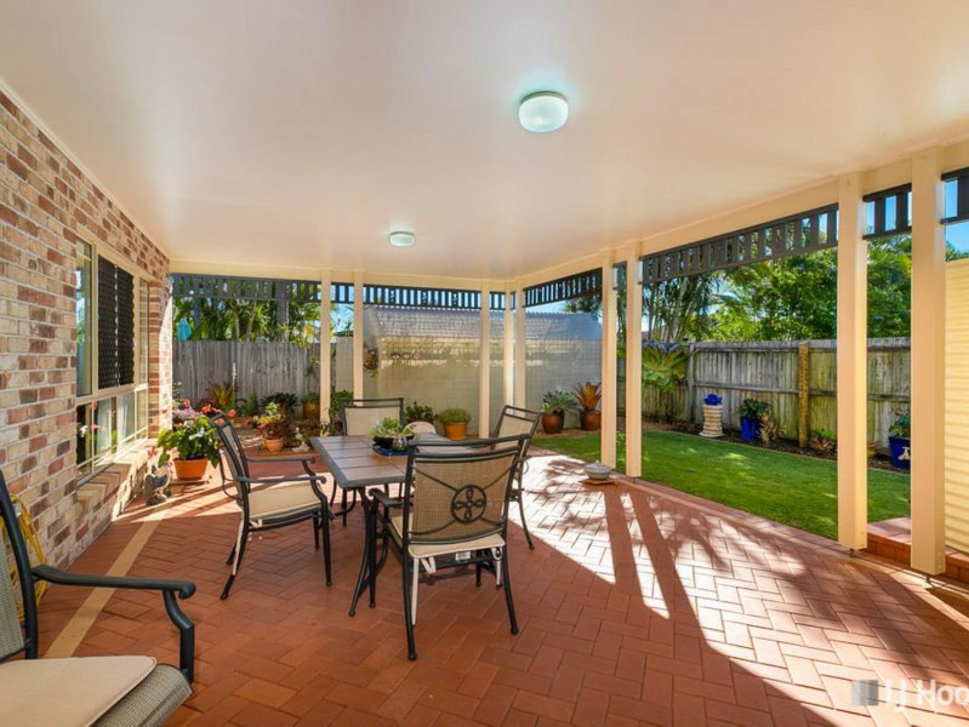 4 Palmerston Place, VICTORIA POINT