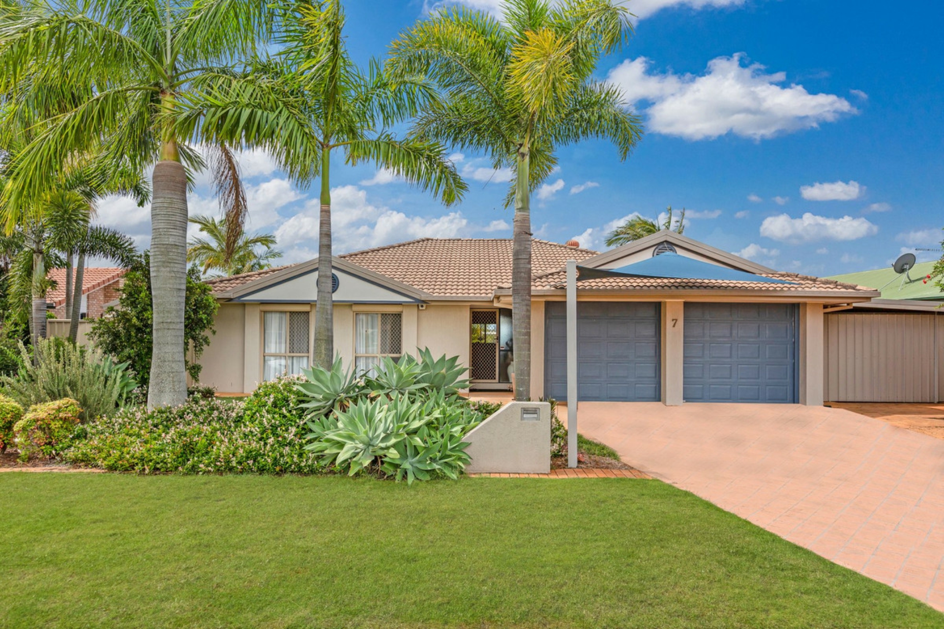 7 Moreton View Parade, Redland Bay