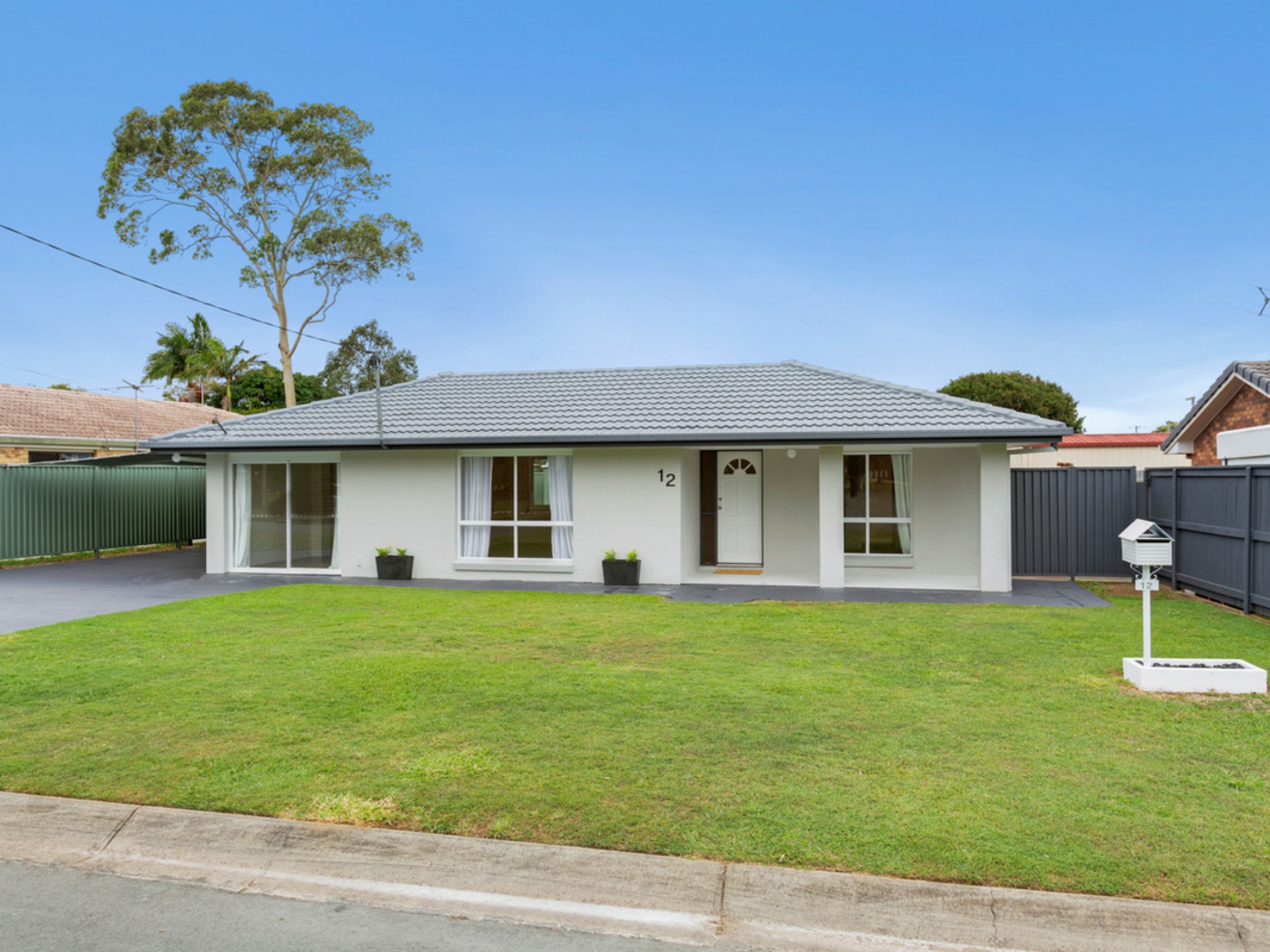 12 Sunshine Street, Victoria Point