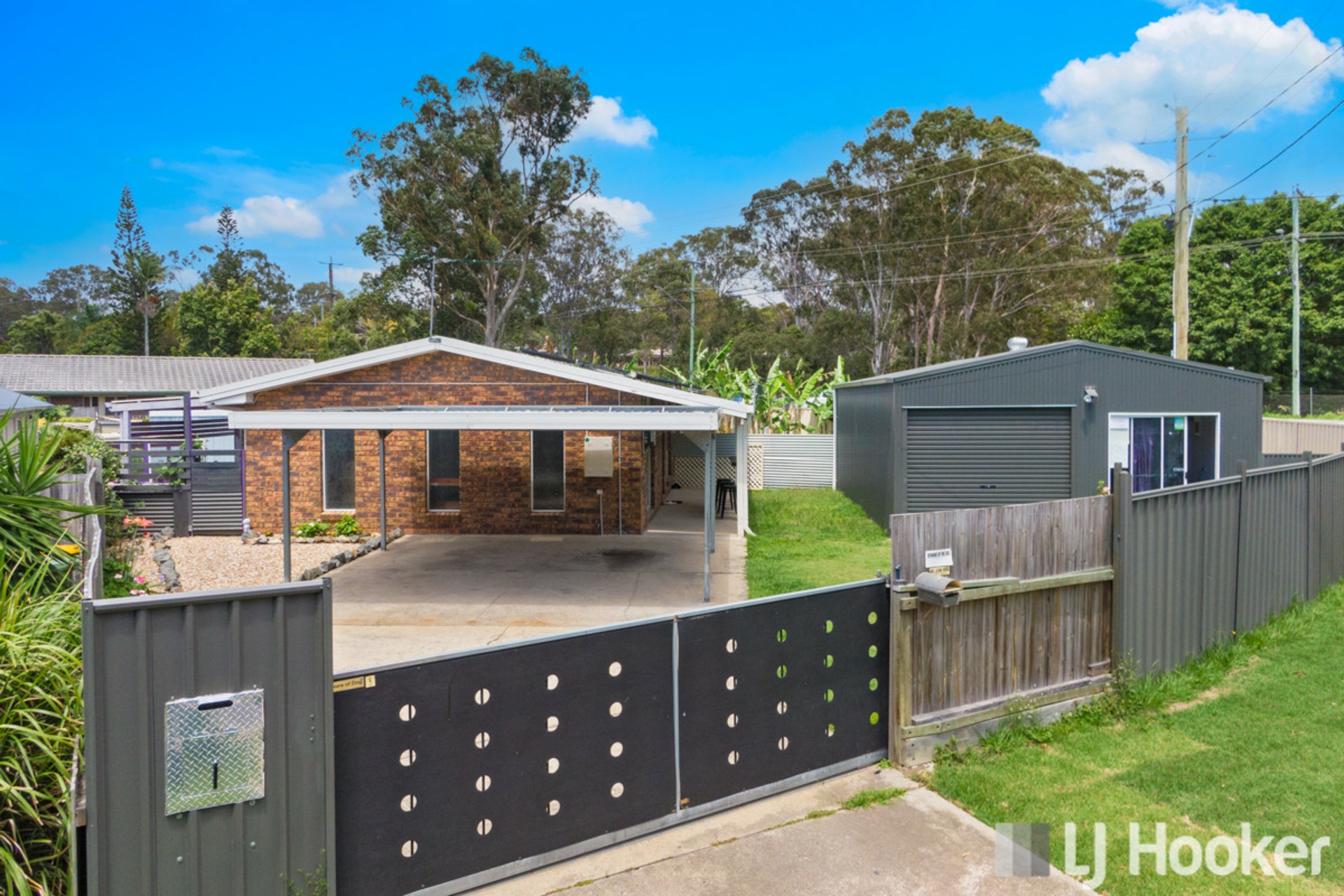 1 Anita Street, Redland Bay