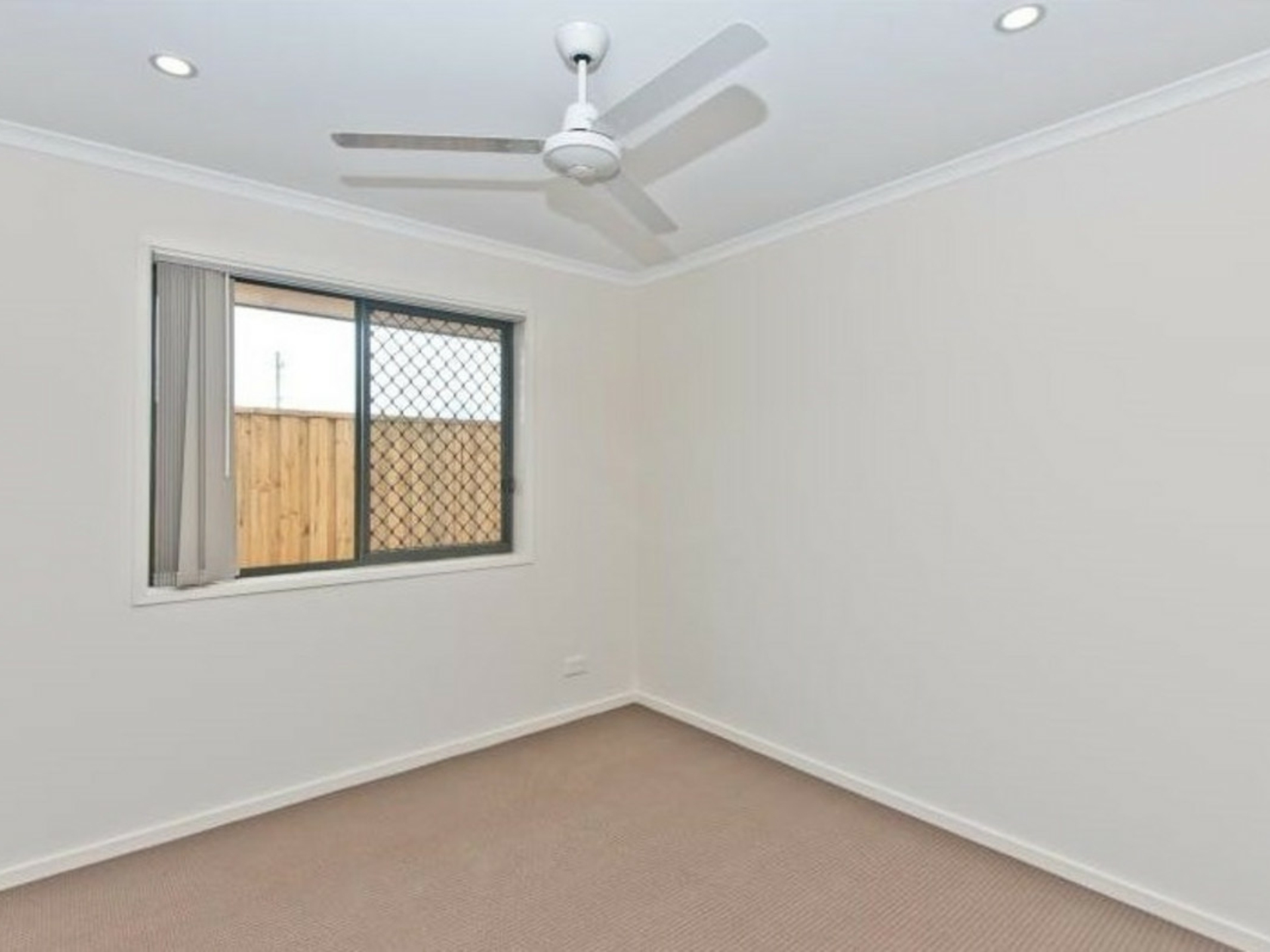 8 Arkwright Street, THORNLANDS