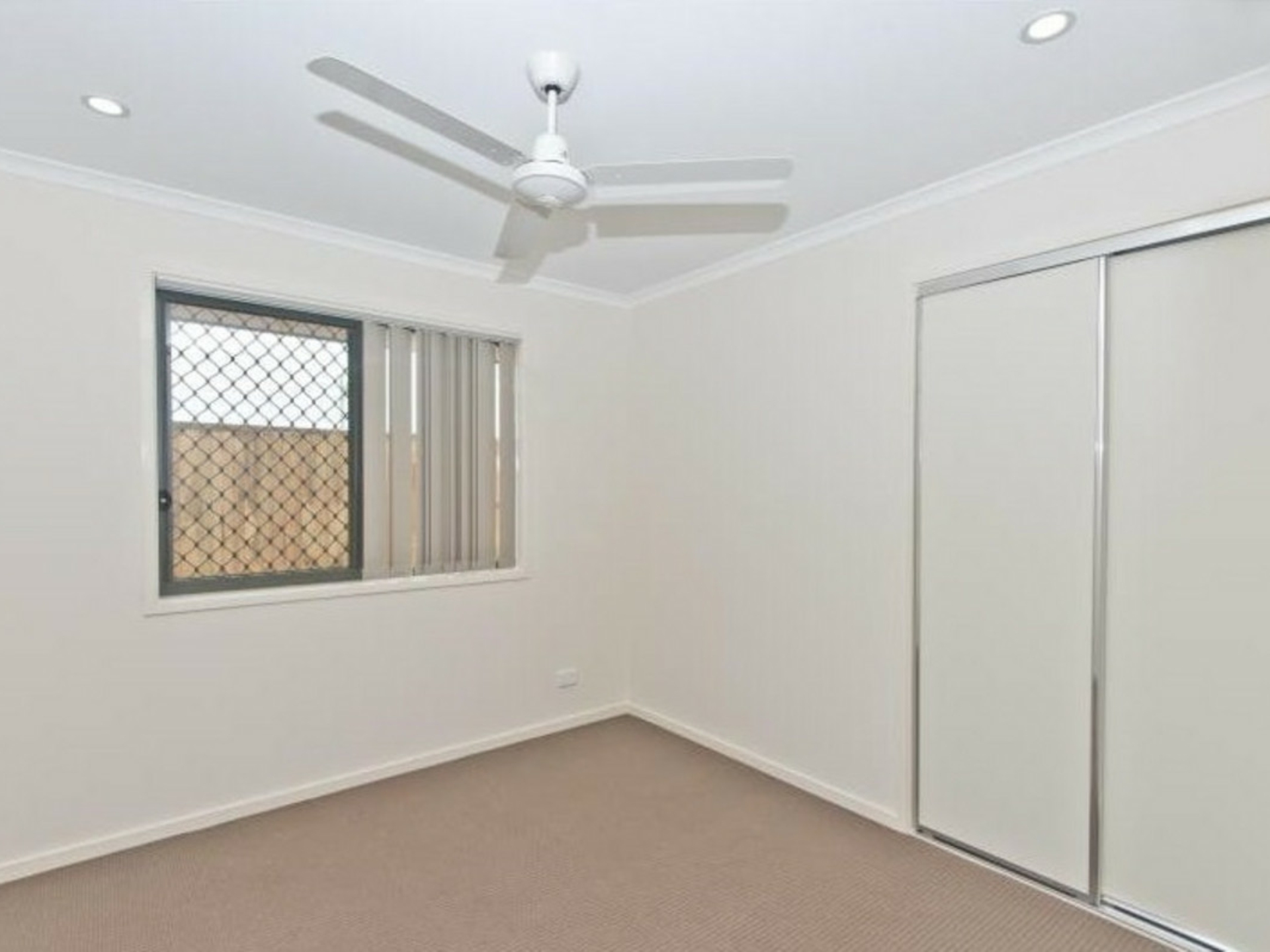 8 Arkwright Street, THORNLANDS