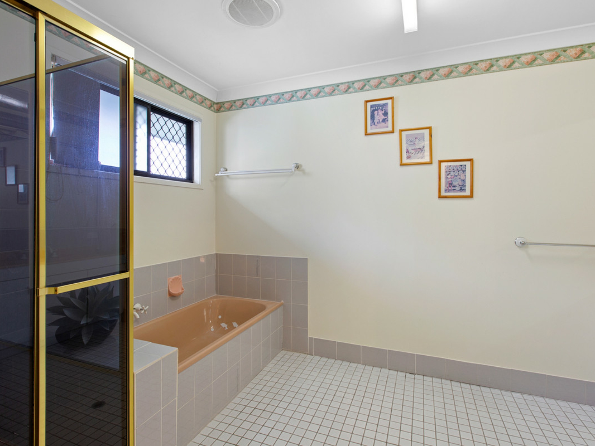 4 Belinda Court, CAPALABA