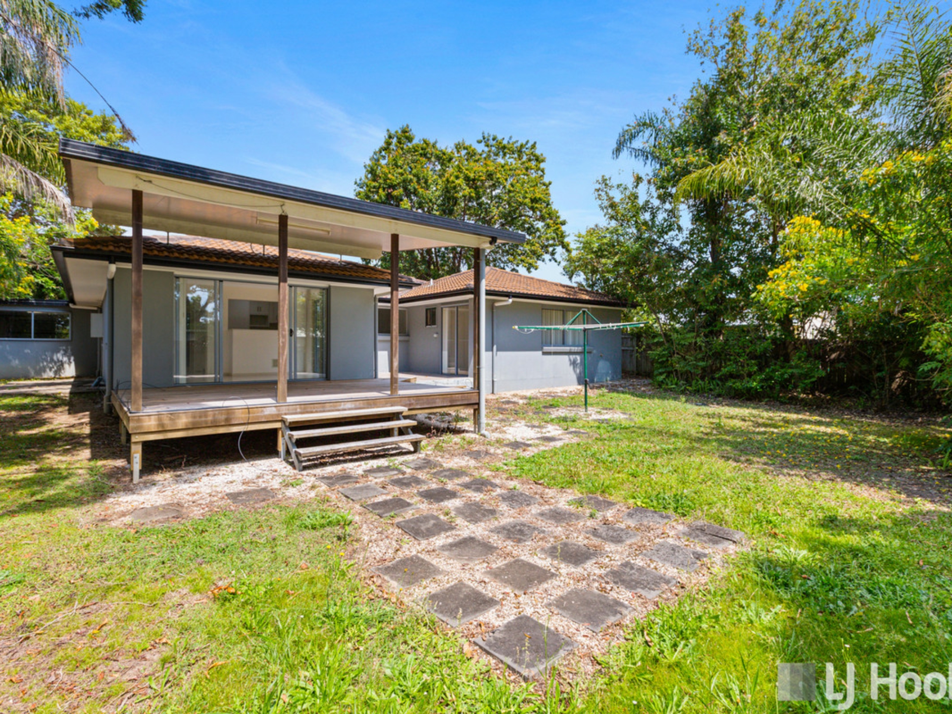 16 Magnolia Parade, Victoria Point