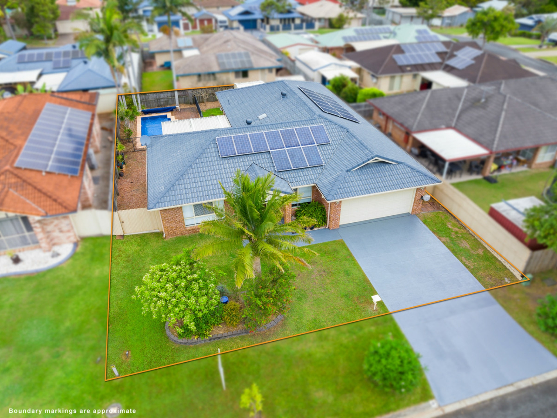 9 Cumulus Place, BIRKDALE
