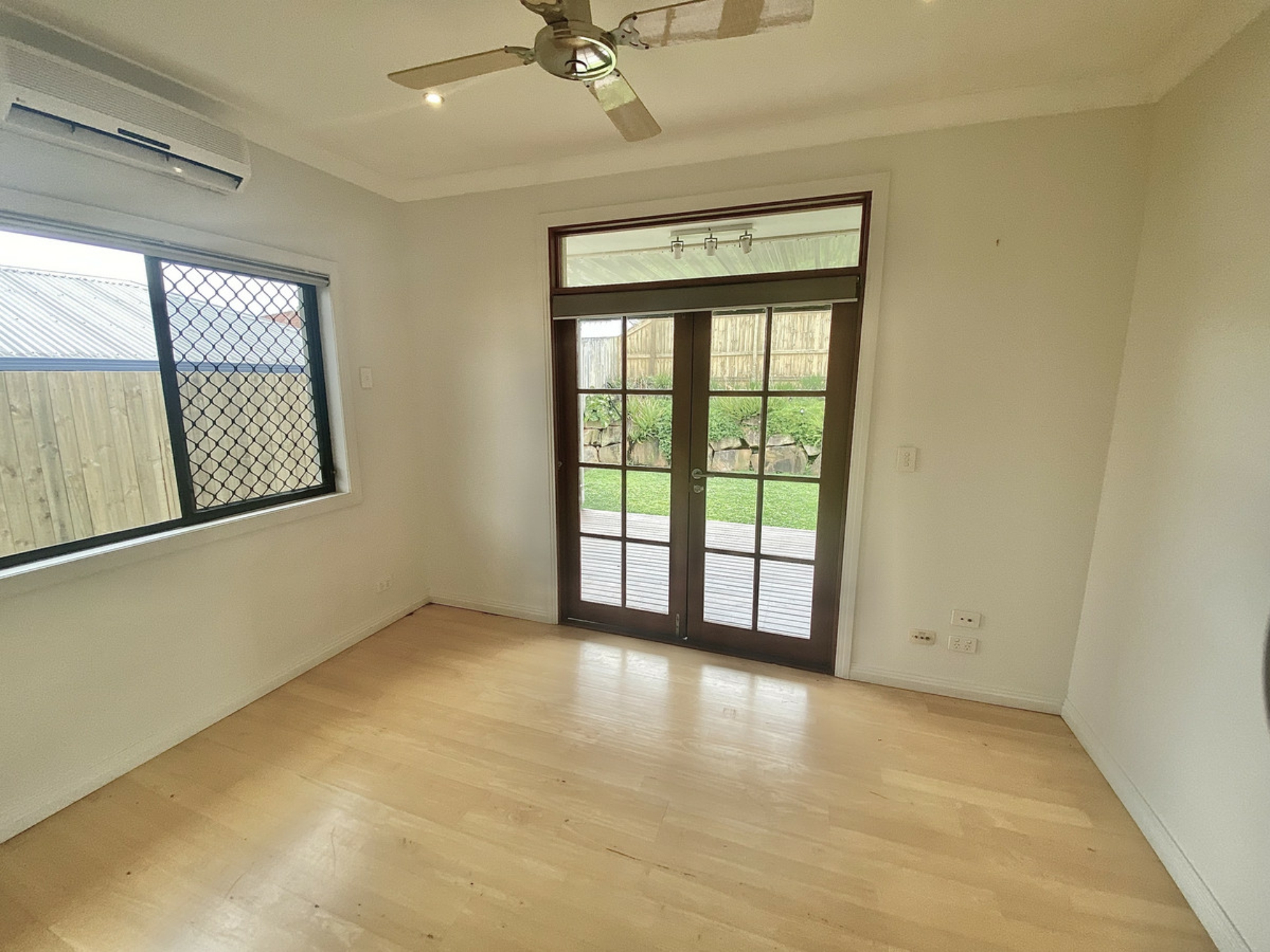 274 Main Street, REDLAND BAY
