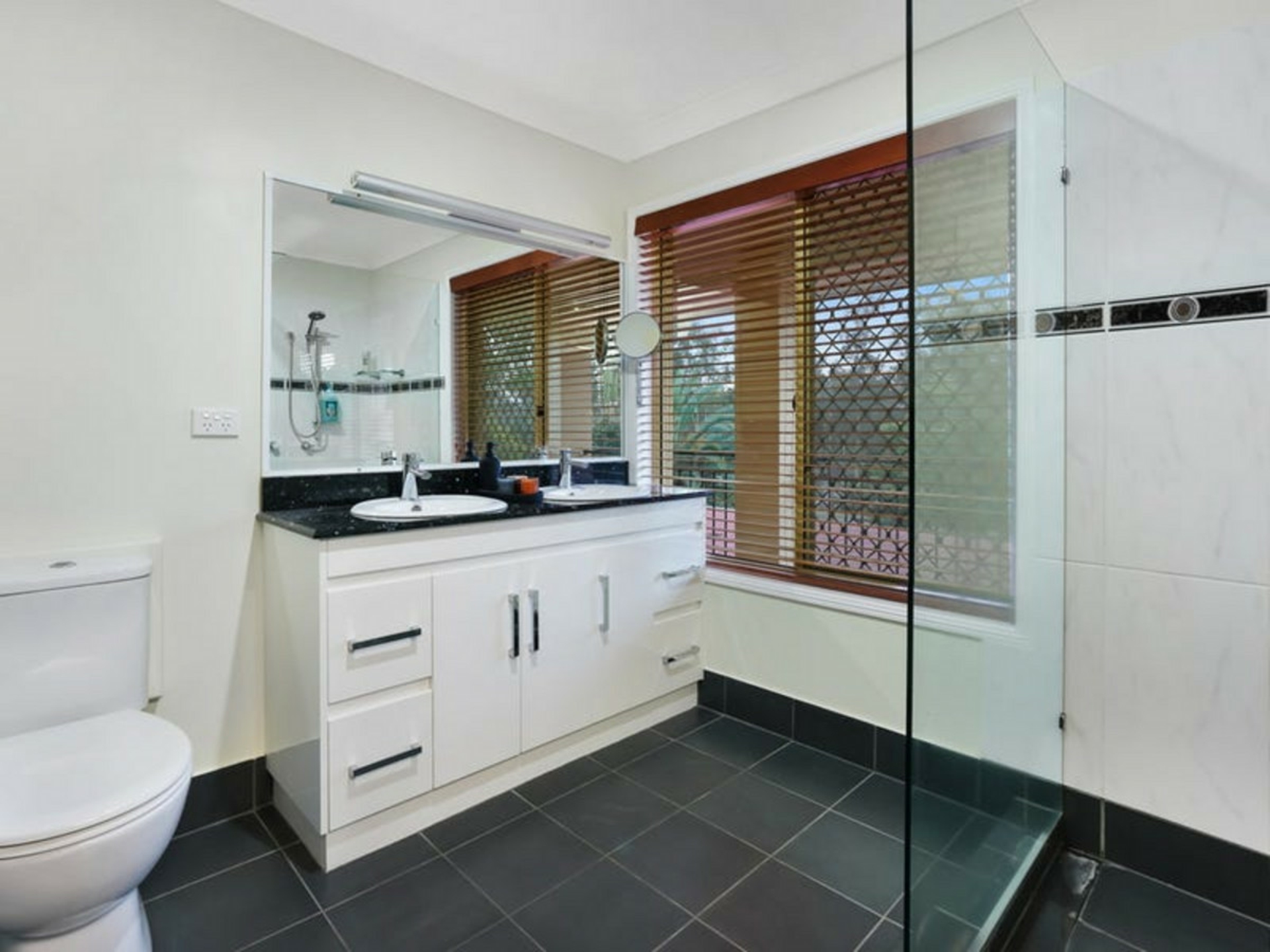 35 Thomas Macleod Avenue, SINNAMON PARK
