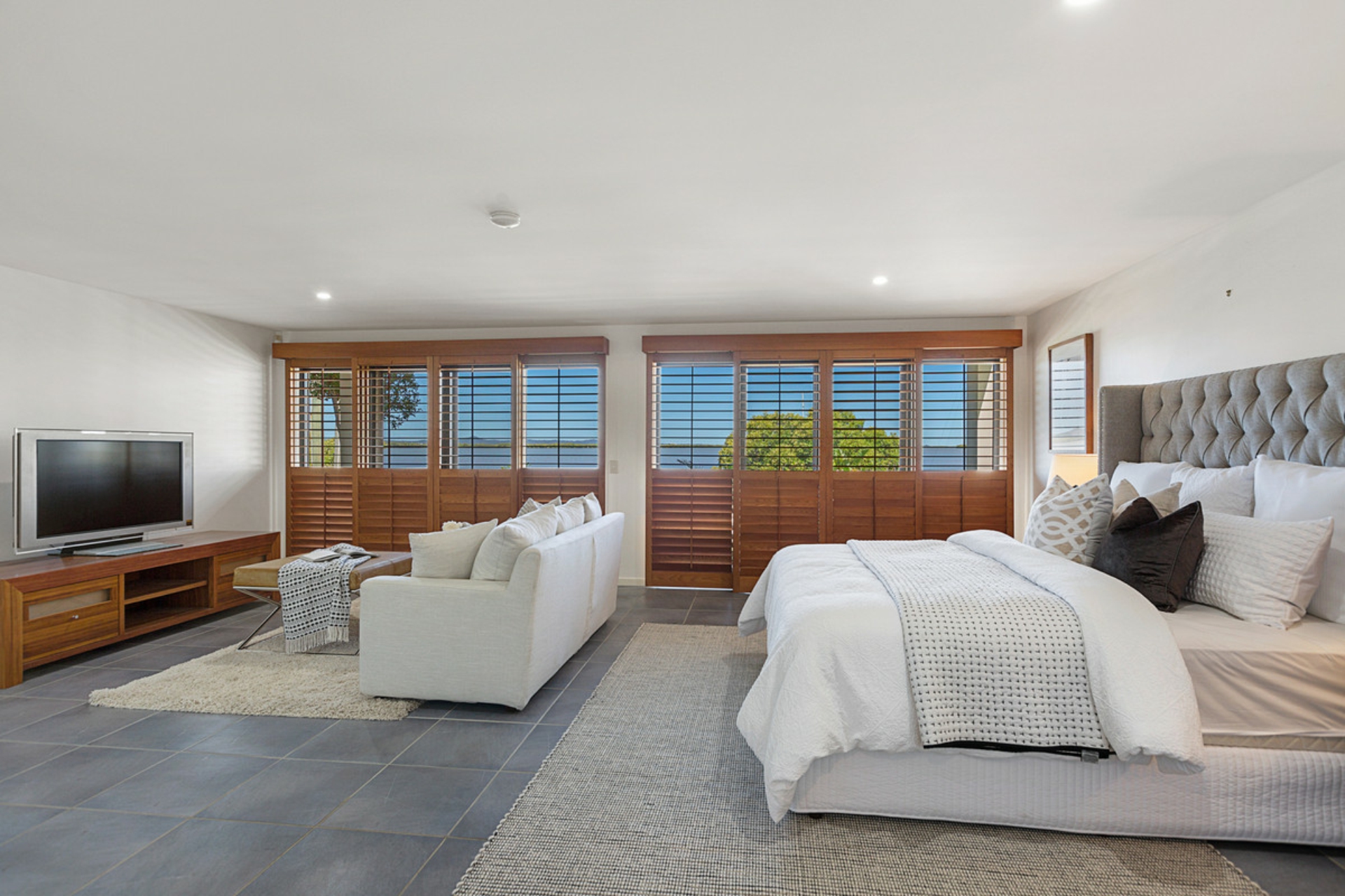 2A Waterfront Easement, REDLAND BAY