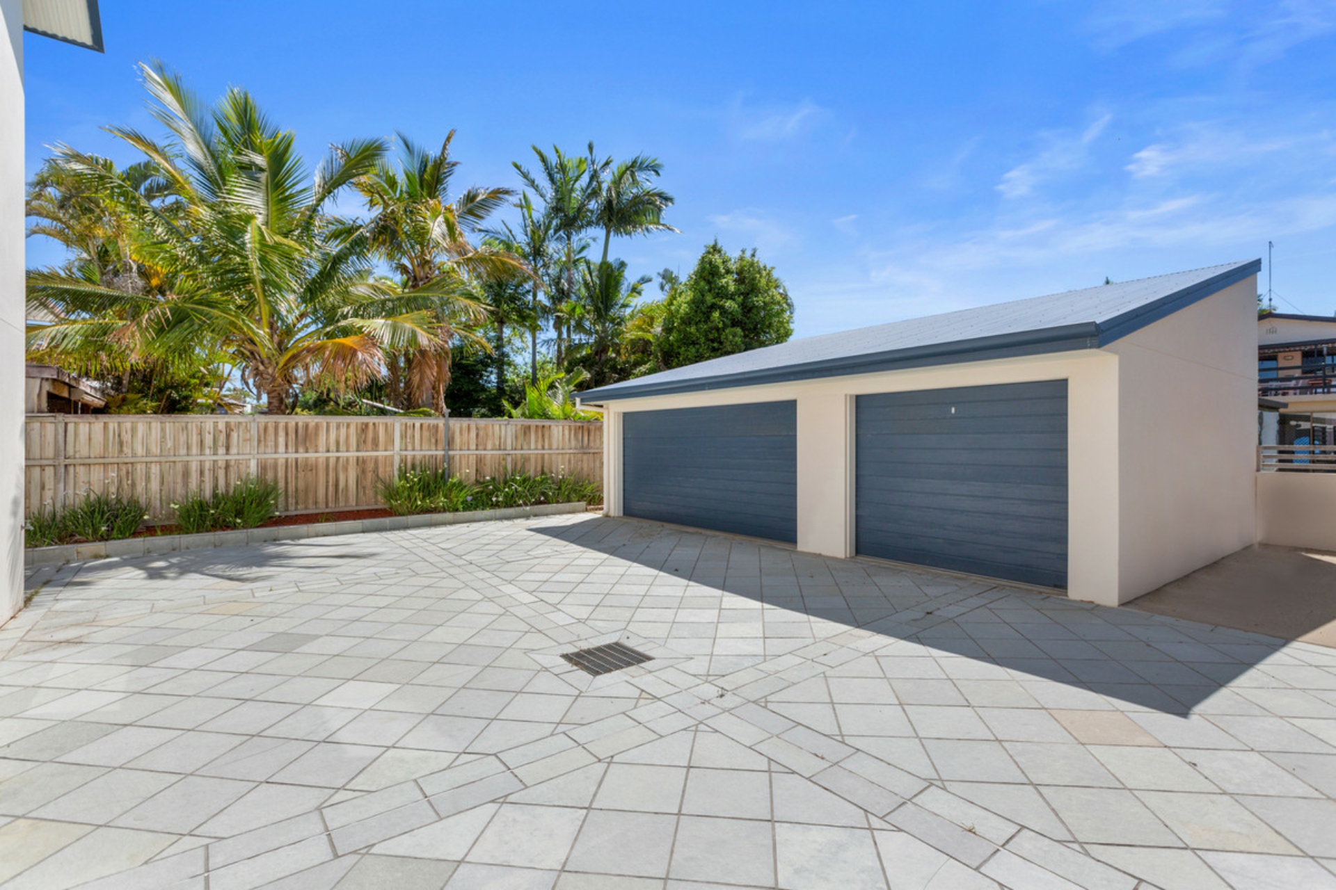 2A Waterfront Easement, REDLAND BAY