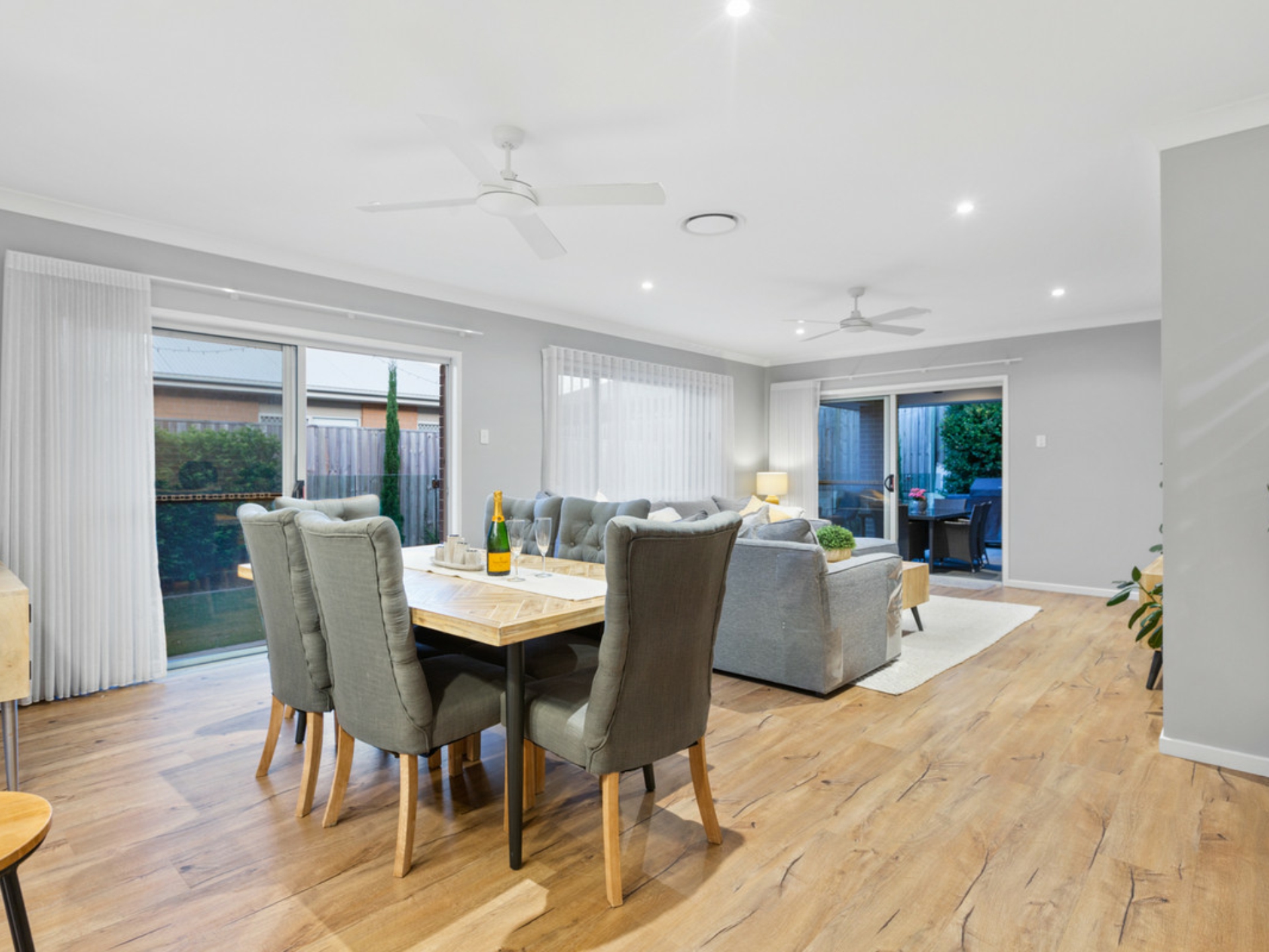 11 Waterline Boulevard, THORNLANDS