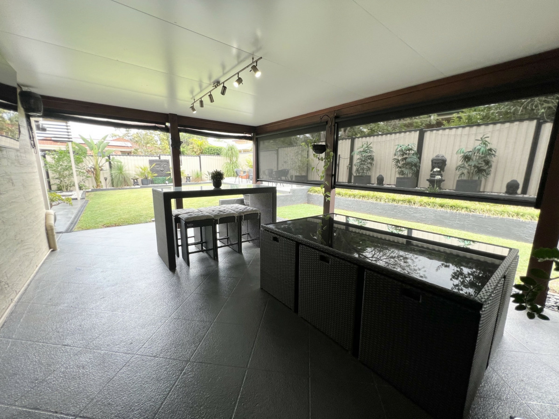 69 Carinyan Drive, BIRKDALE