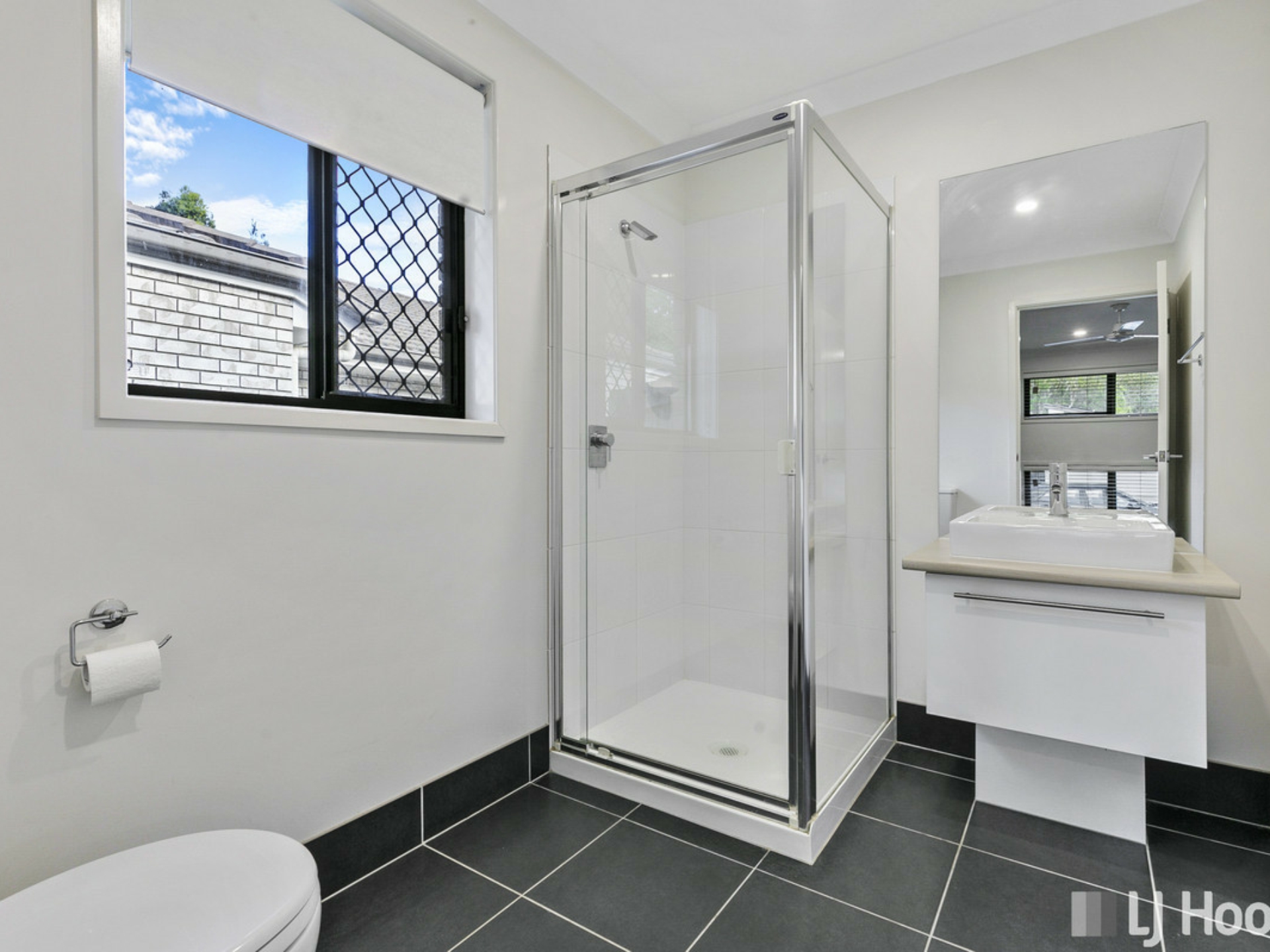 13 Bream Place, REDLAND BAY