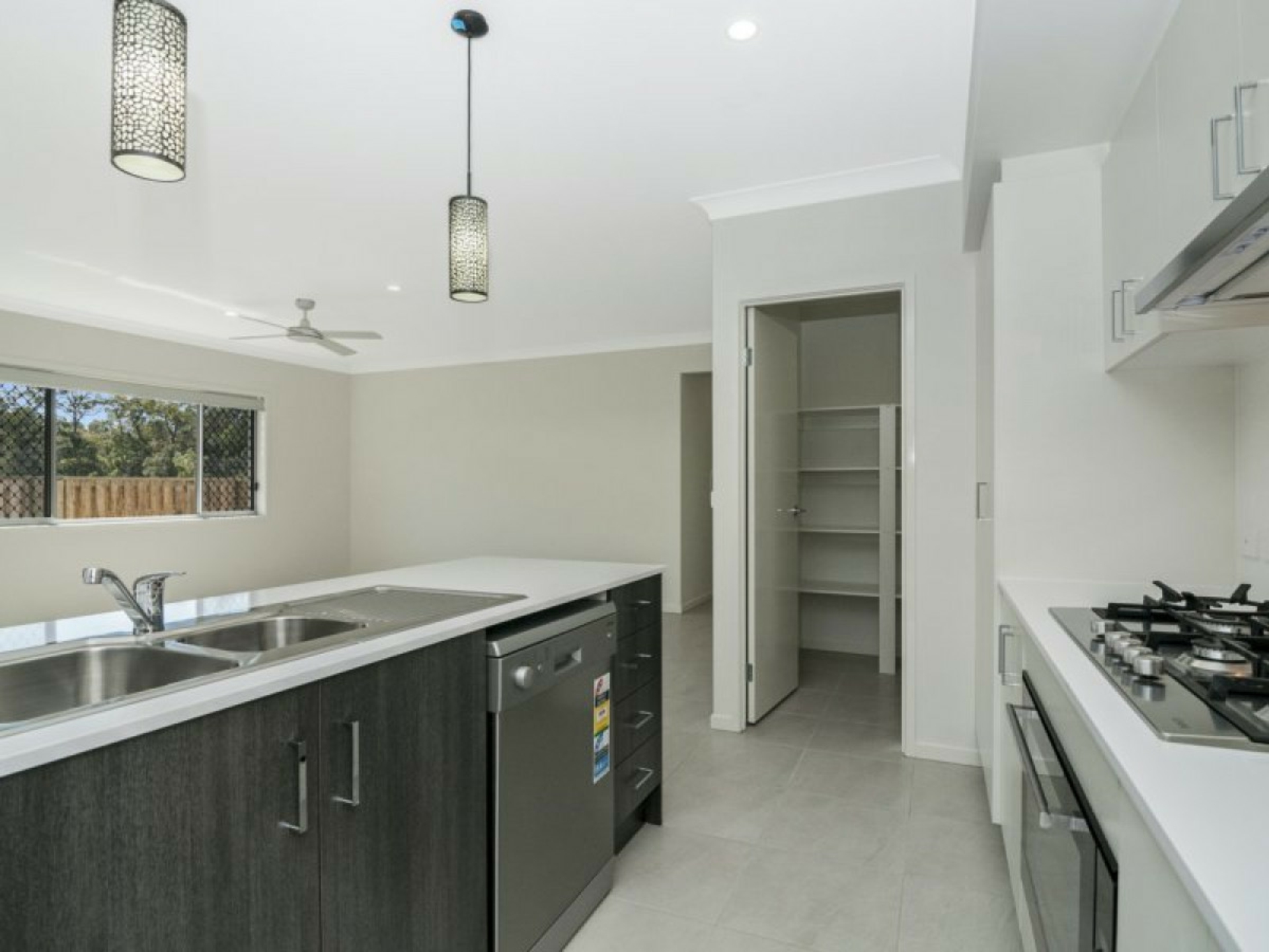 29 Condamine Crescent, THORNLANDS