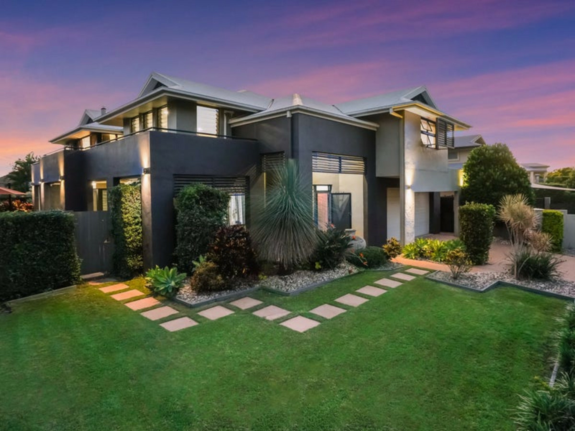 8 Samuel Place, Sinnamon Park