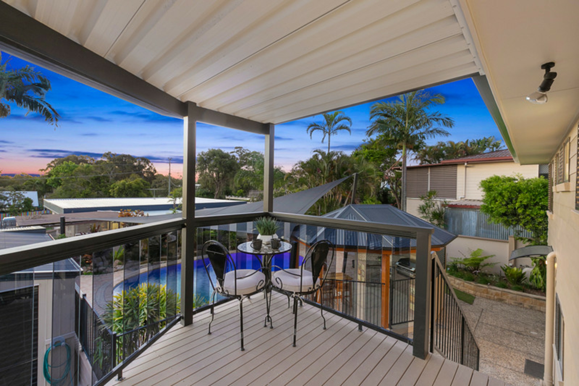2 Lindon Street, BIRKDALE