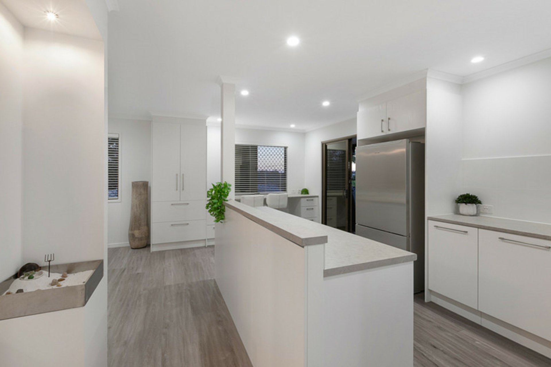 2 Lindon Street, BIRKDALE