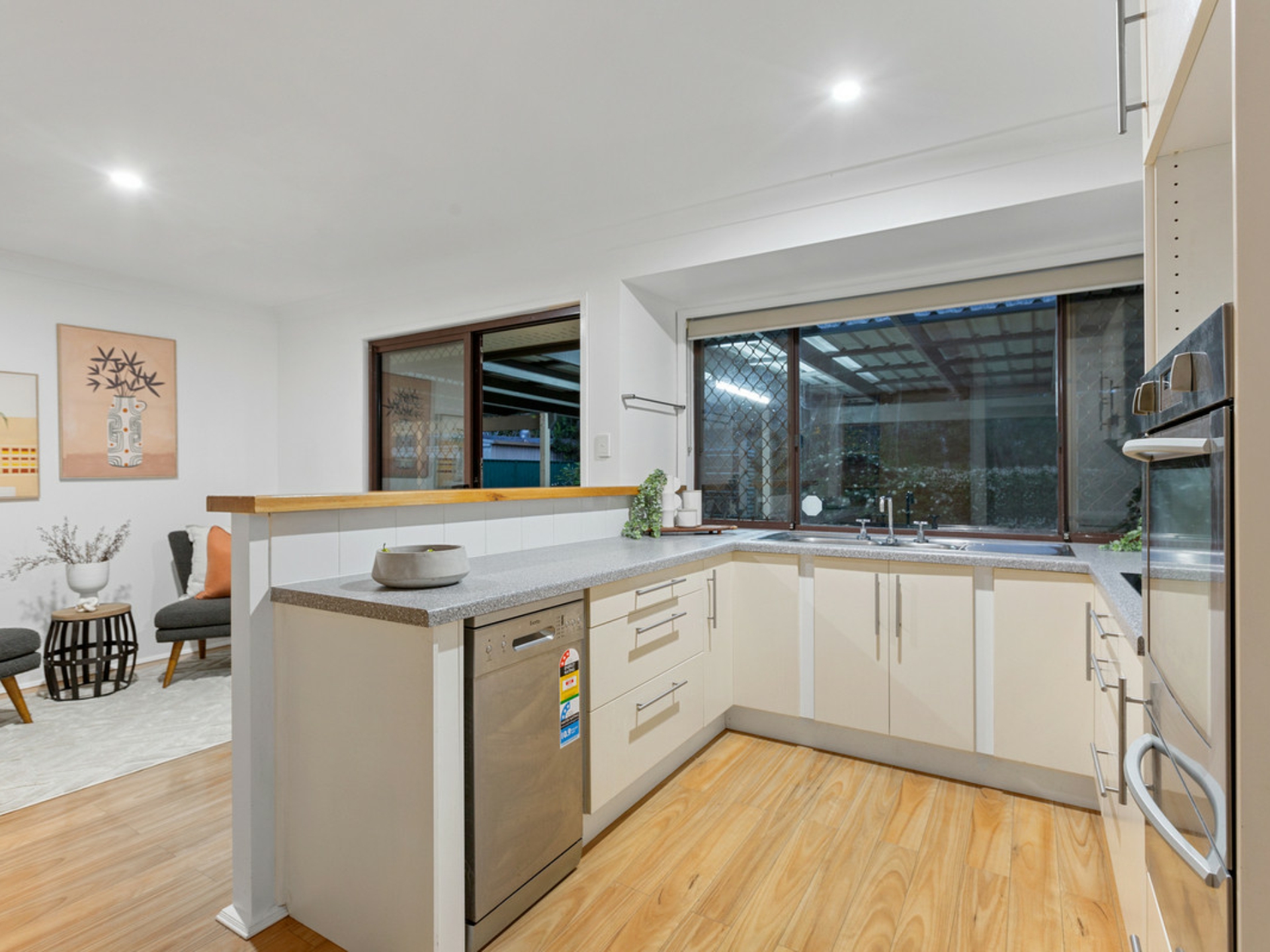 117 Vansittart Road, REGENTS PARK