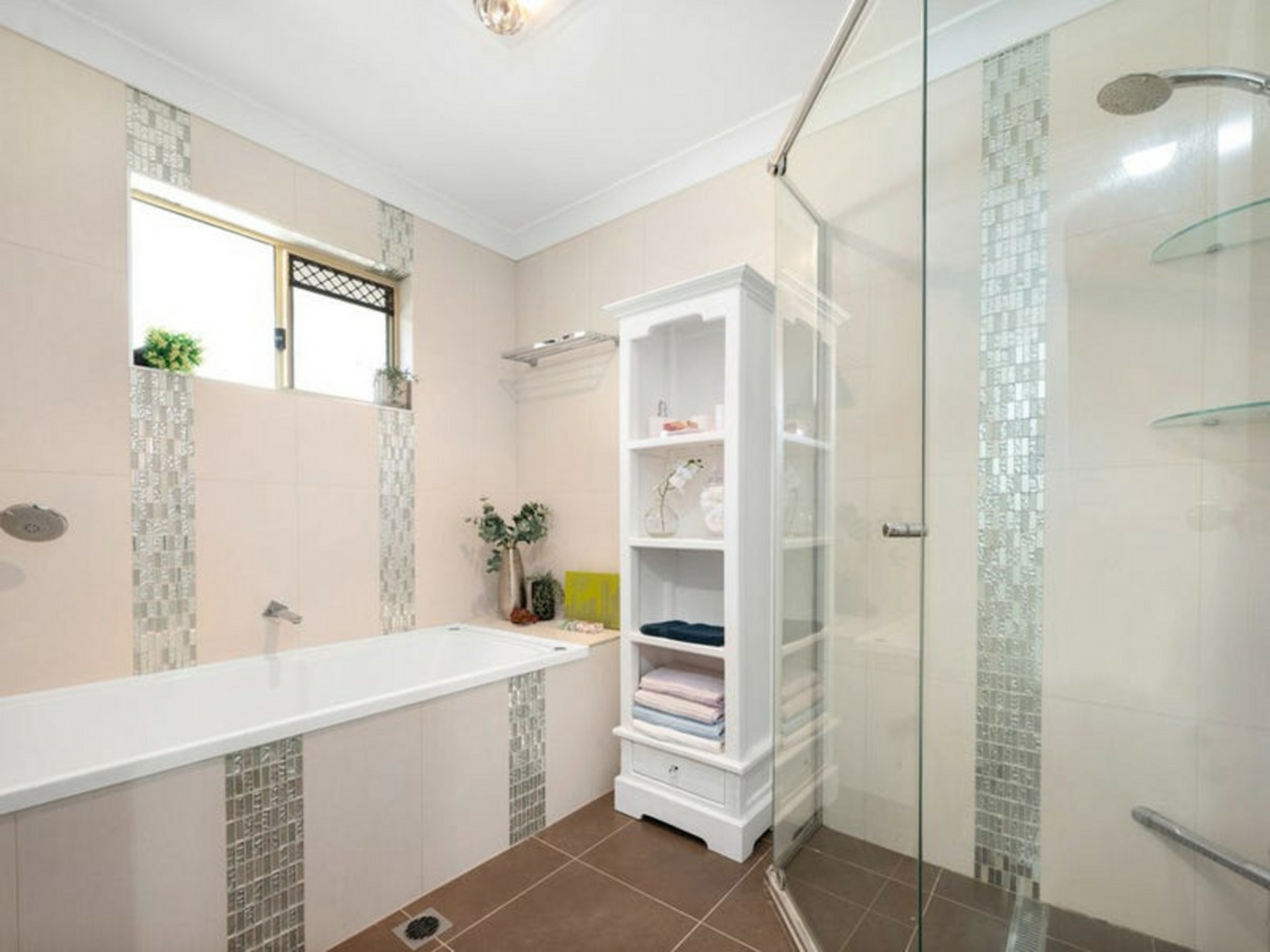 36 Leopard Tree Crescent, SINNAMON PARK