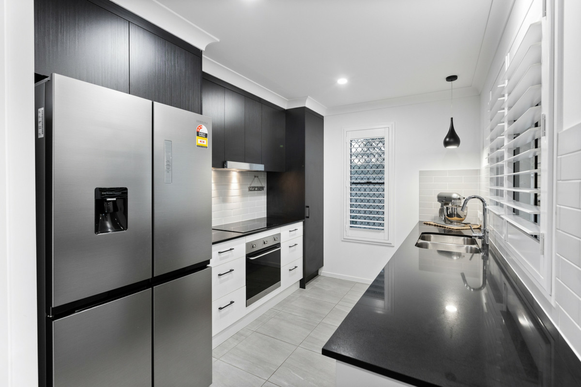 3/1 Sherrin Court, CLEVELAND
