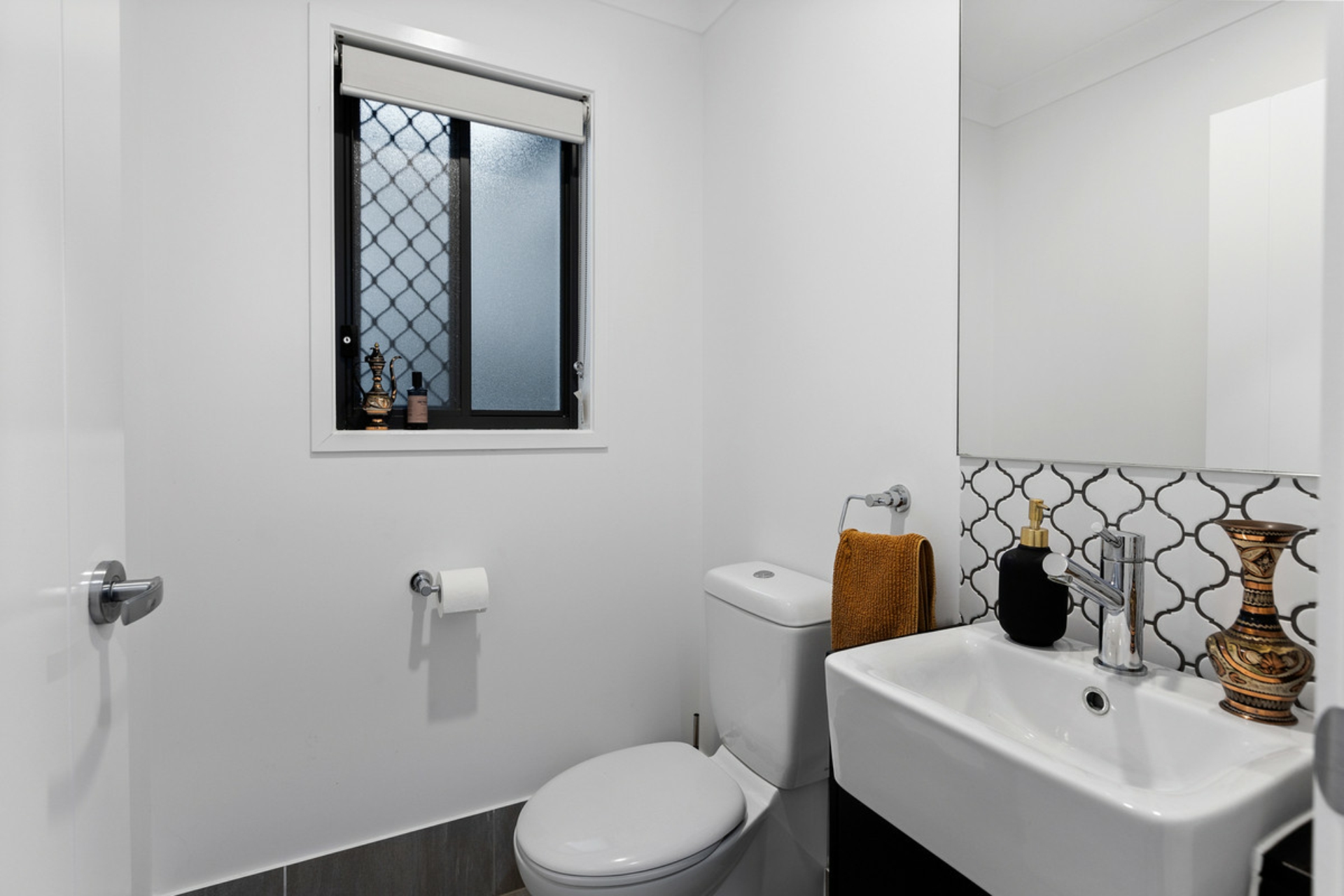 3/1 Sherrin Court, CLEVELAND