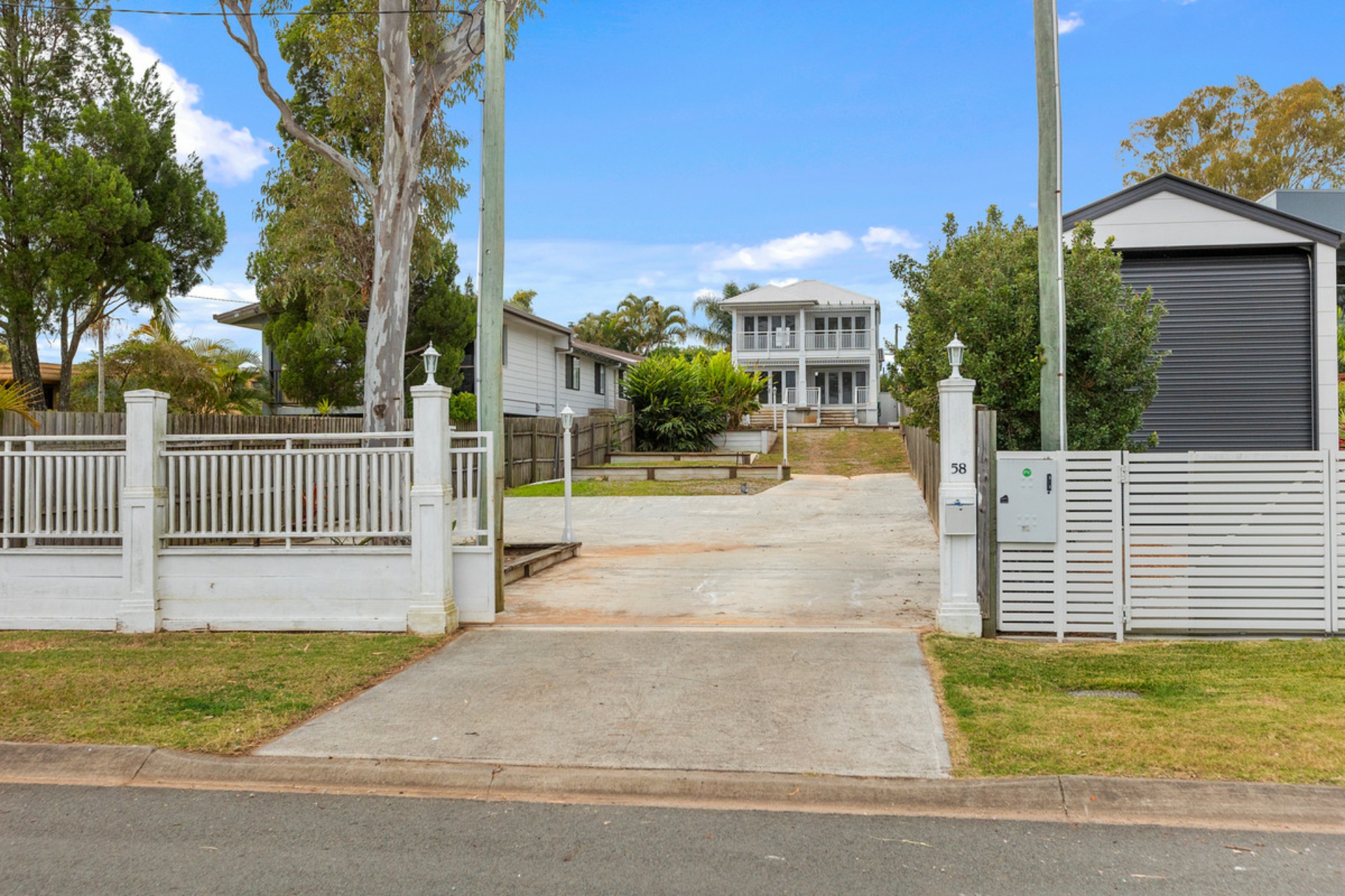 58 Queens Esplanade, THORNESIDE