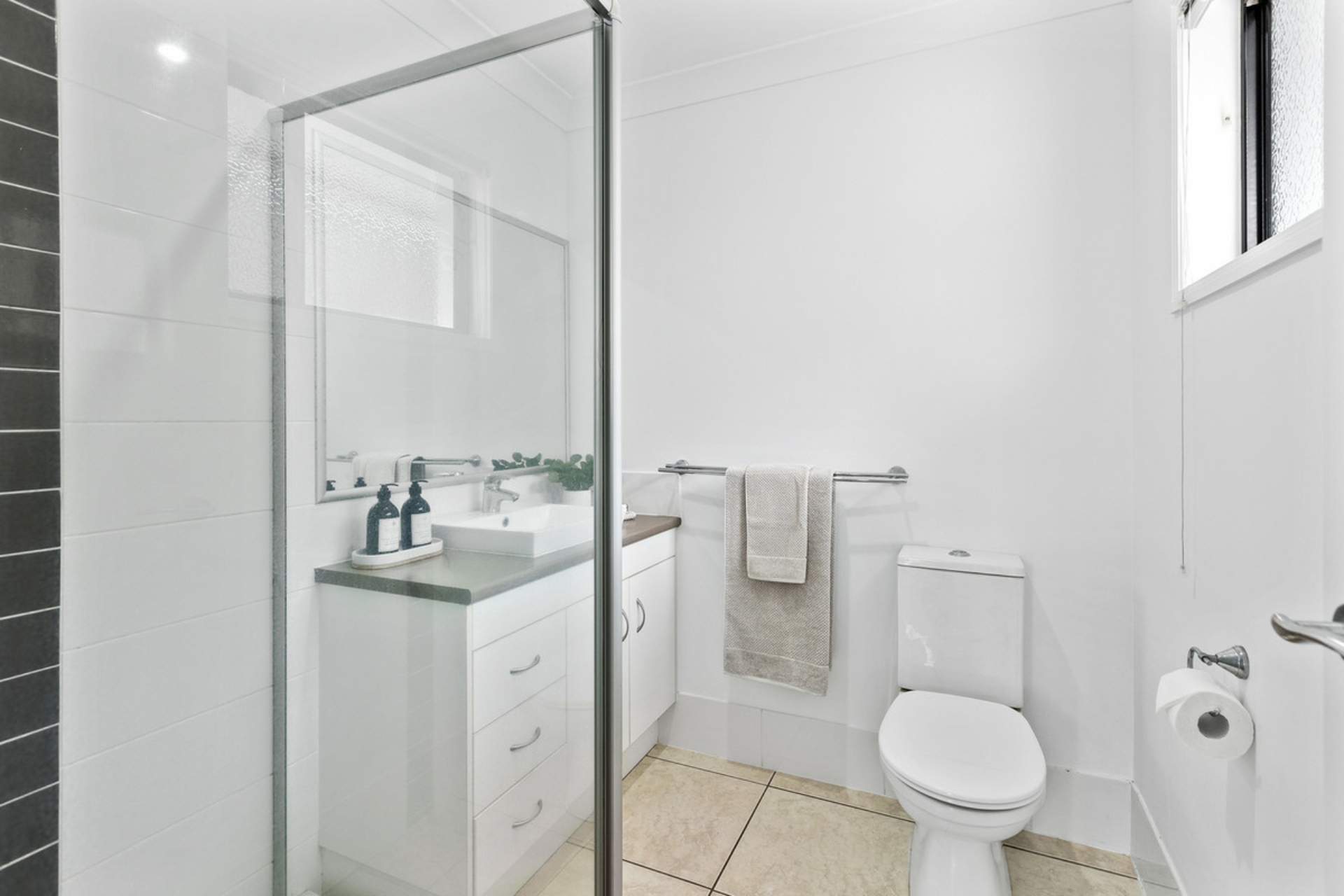 2/118 Beach Street, CLEVELAND