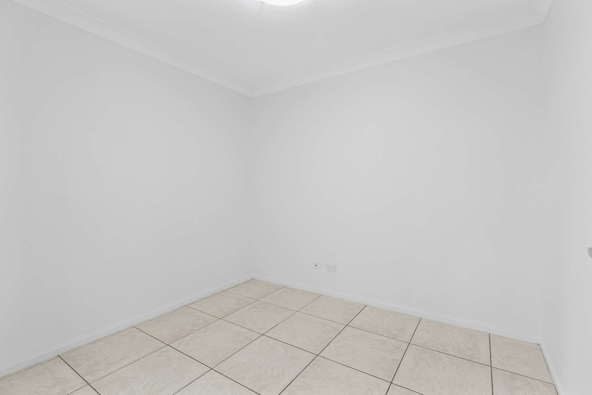 2/118 Beach Street, CLEVELAND