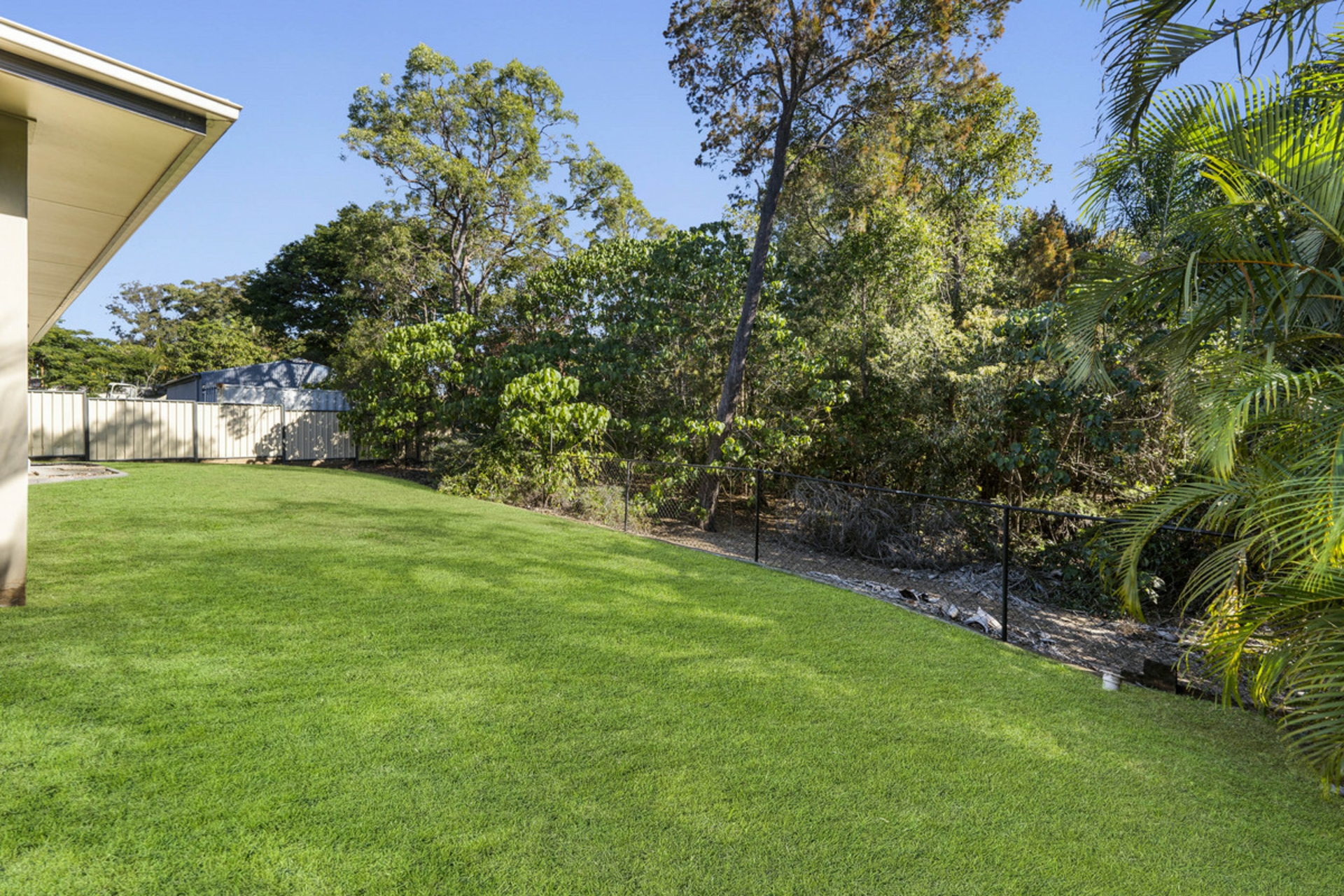 4-6 Carlingford Drive, THORNLANDS
