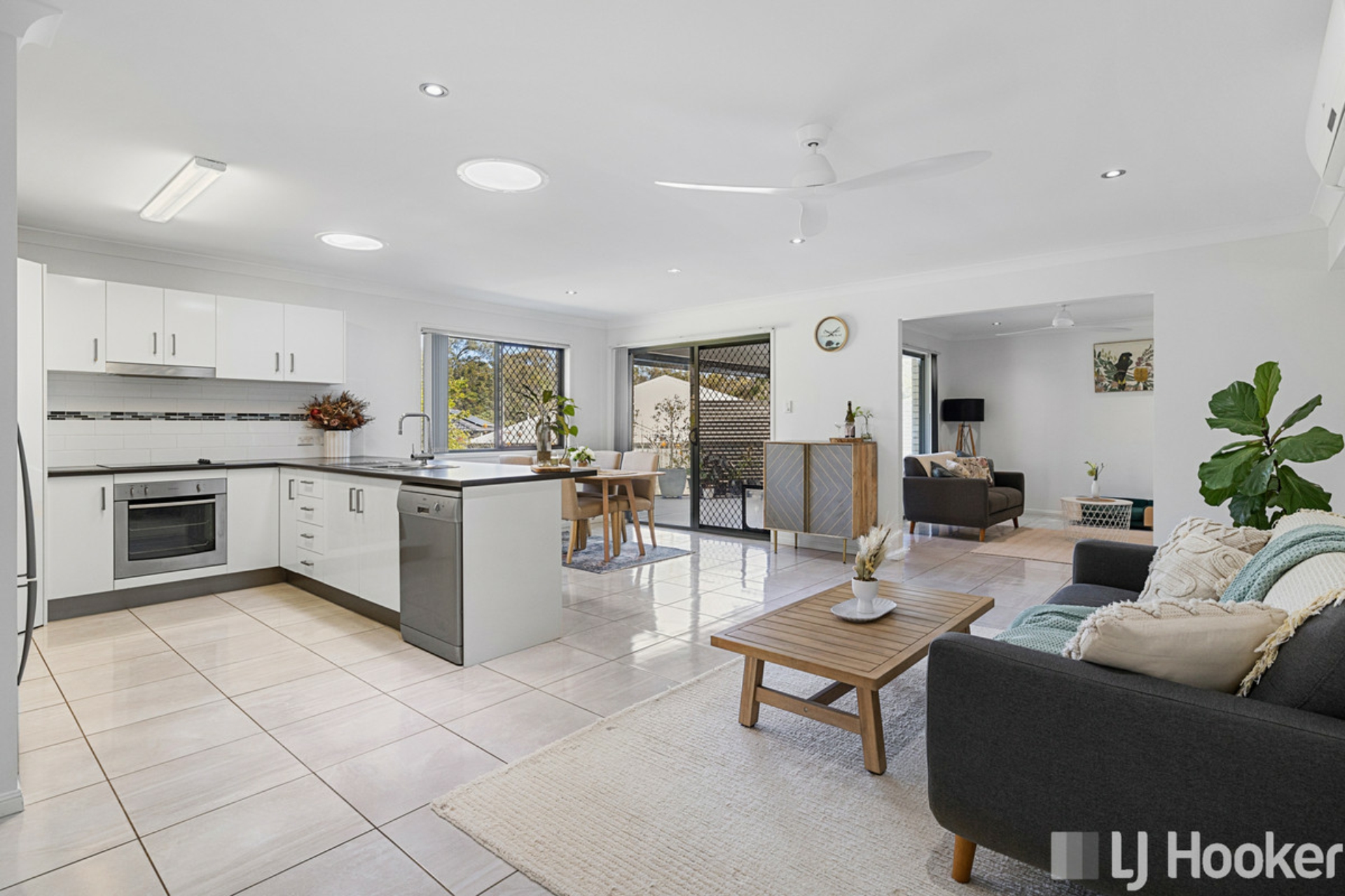 6 Pinevale Court, VICTORIA POINT