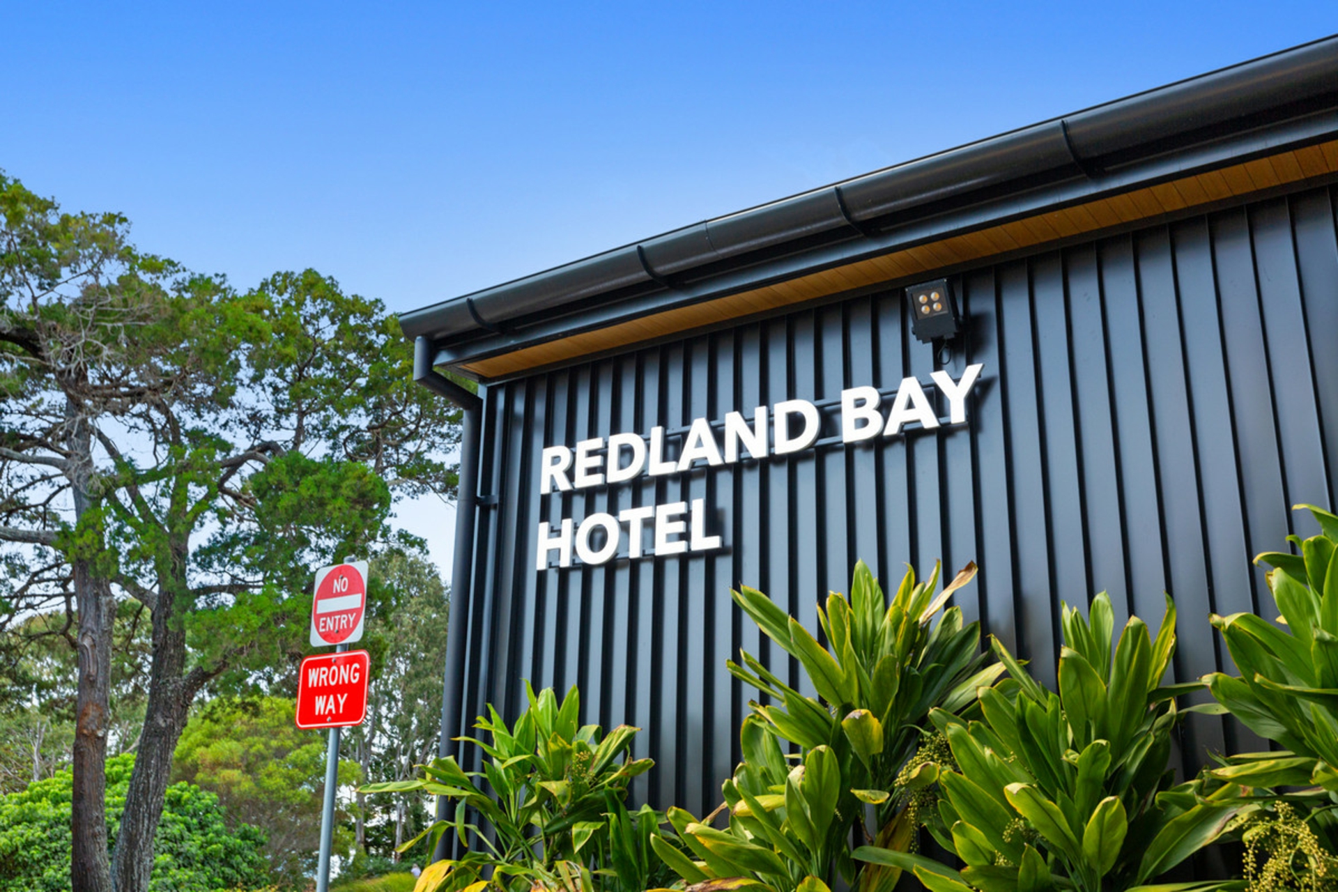 19 Broadwater Terrace Redland Bay QLD Residential for Sale LJ Hooker